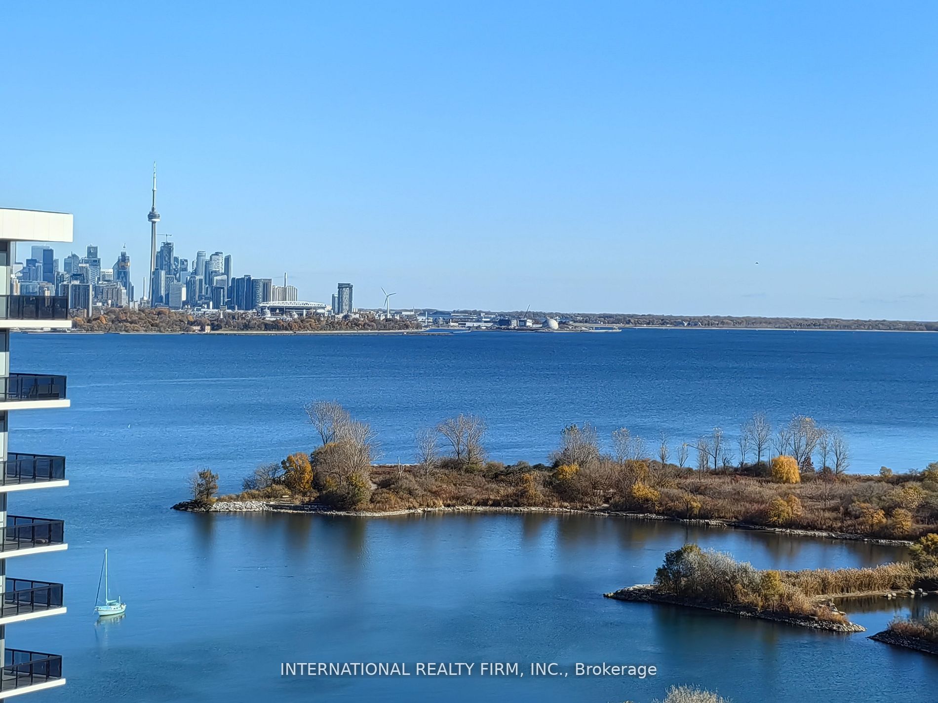 33 Shore Breeze Drive 1608, Toronto, ON M8V 0G1 photo 2