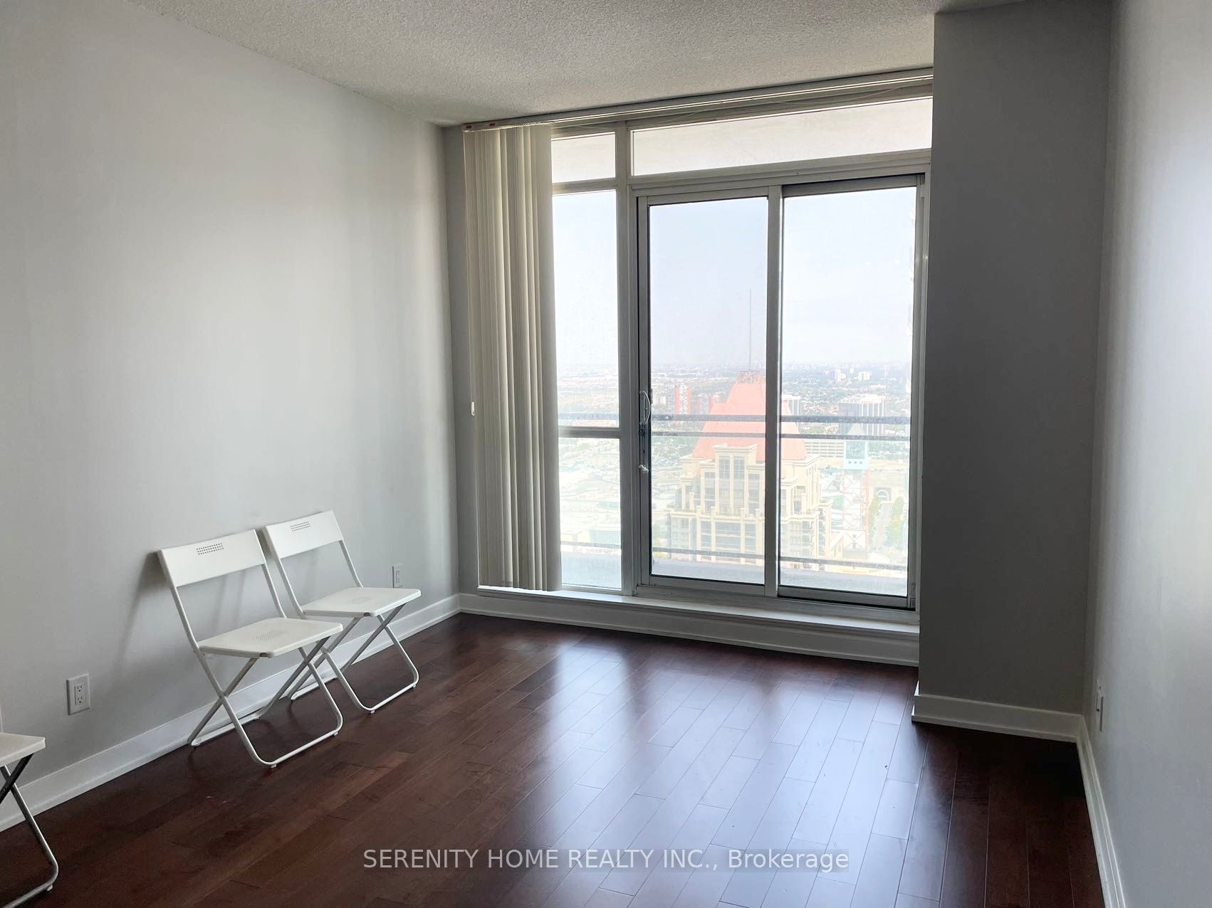 4070 Confederation Parkway 3801, Mississauga, ON L5B 0E9 photo 5