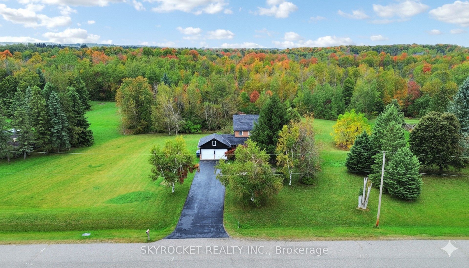 41 Elite Road, Caledon, ON L7K 0L2 photo 2