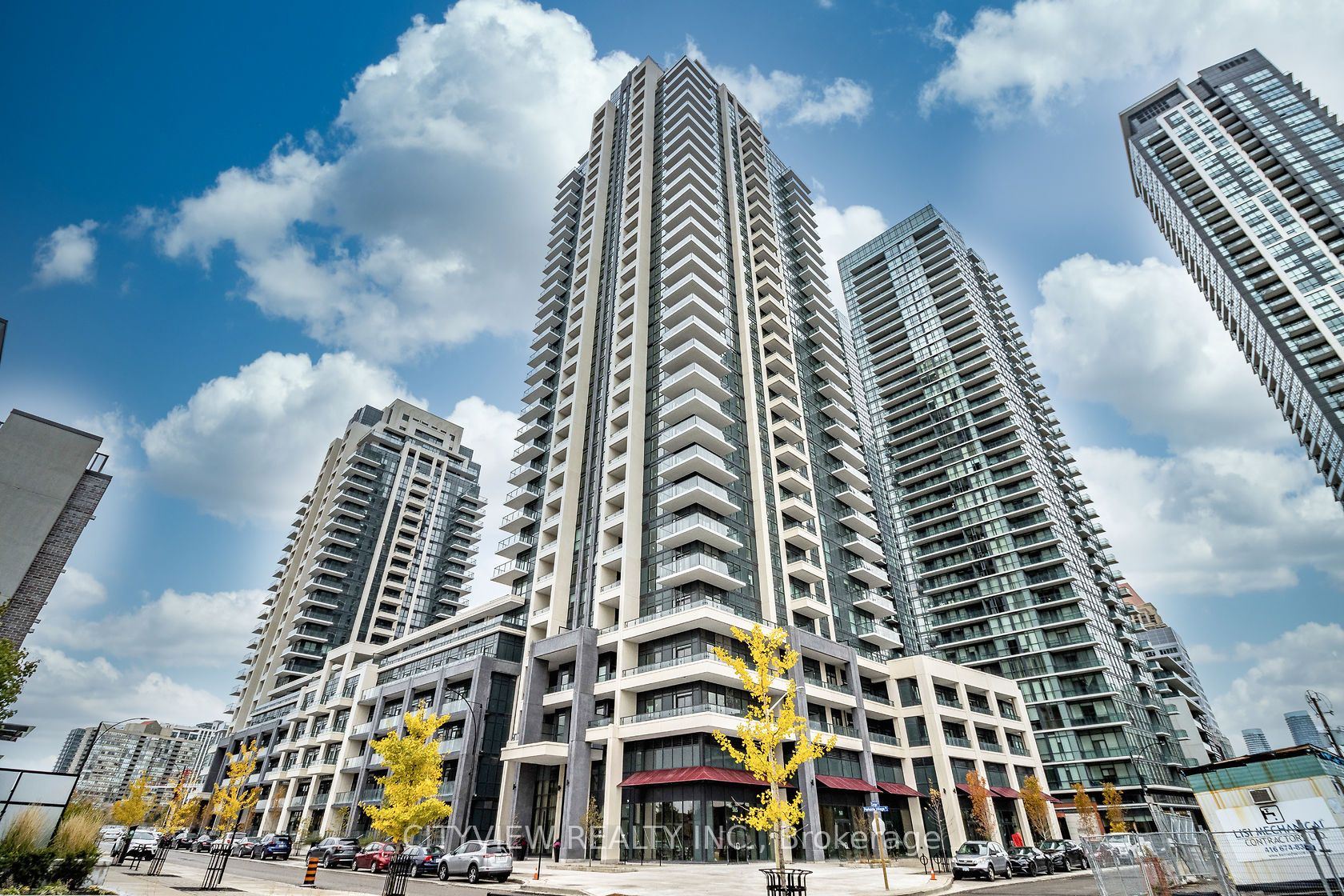 4055 Parkside Village Drive 508, Mississauga, ON L5B 0K8