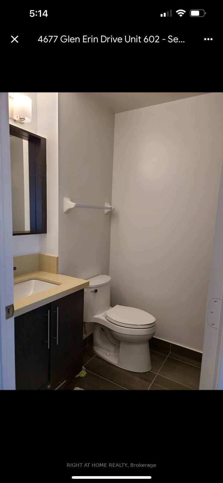 4677 NE Glen Erin Drive NE 602, Mississauga, ON L5M 2E3 photo 2
