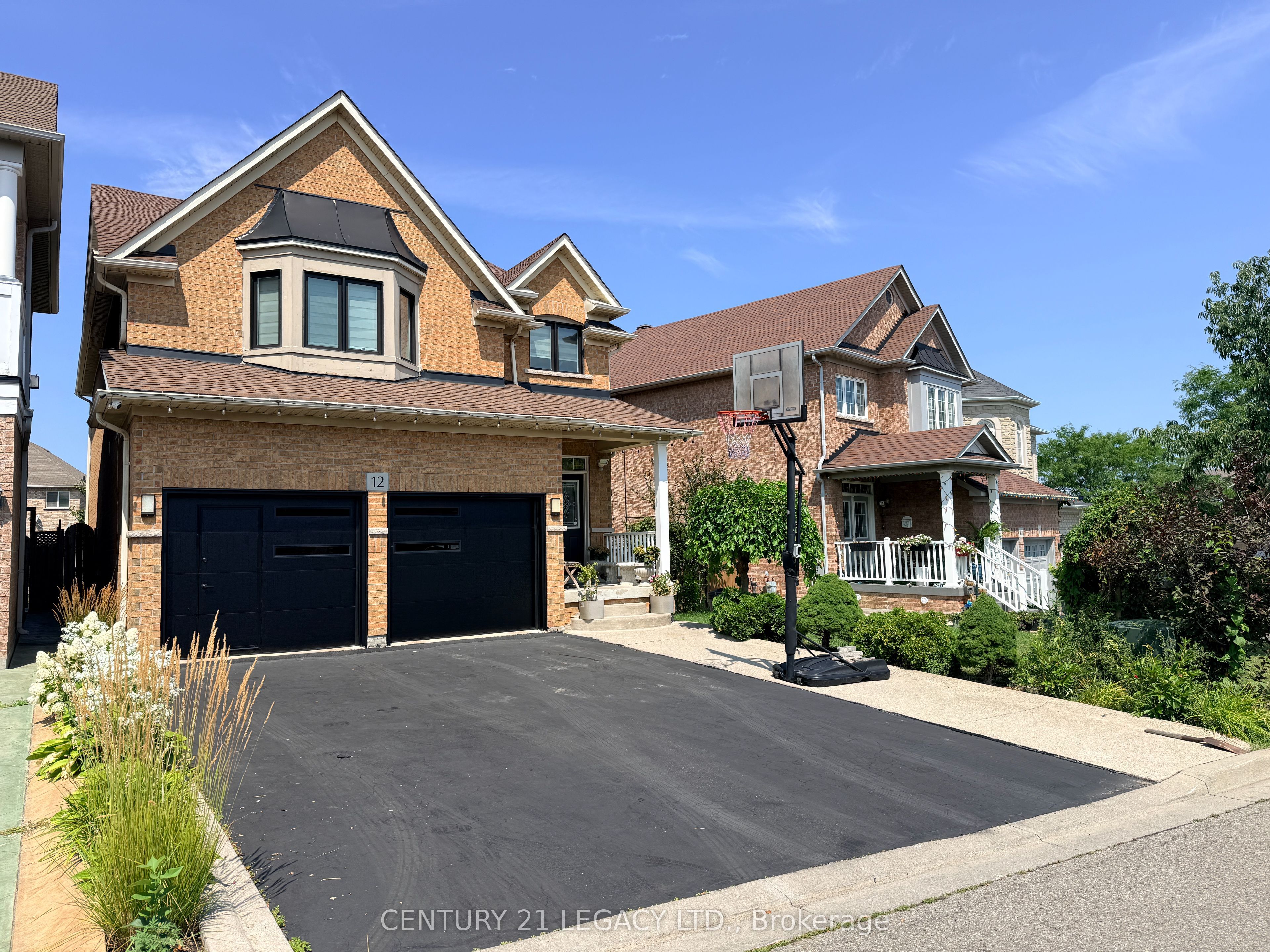 12 Aria Lane, Brampton, ON L6S 6J5