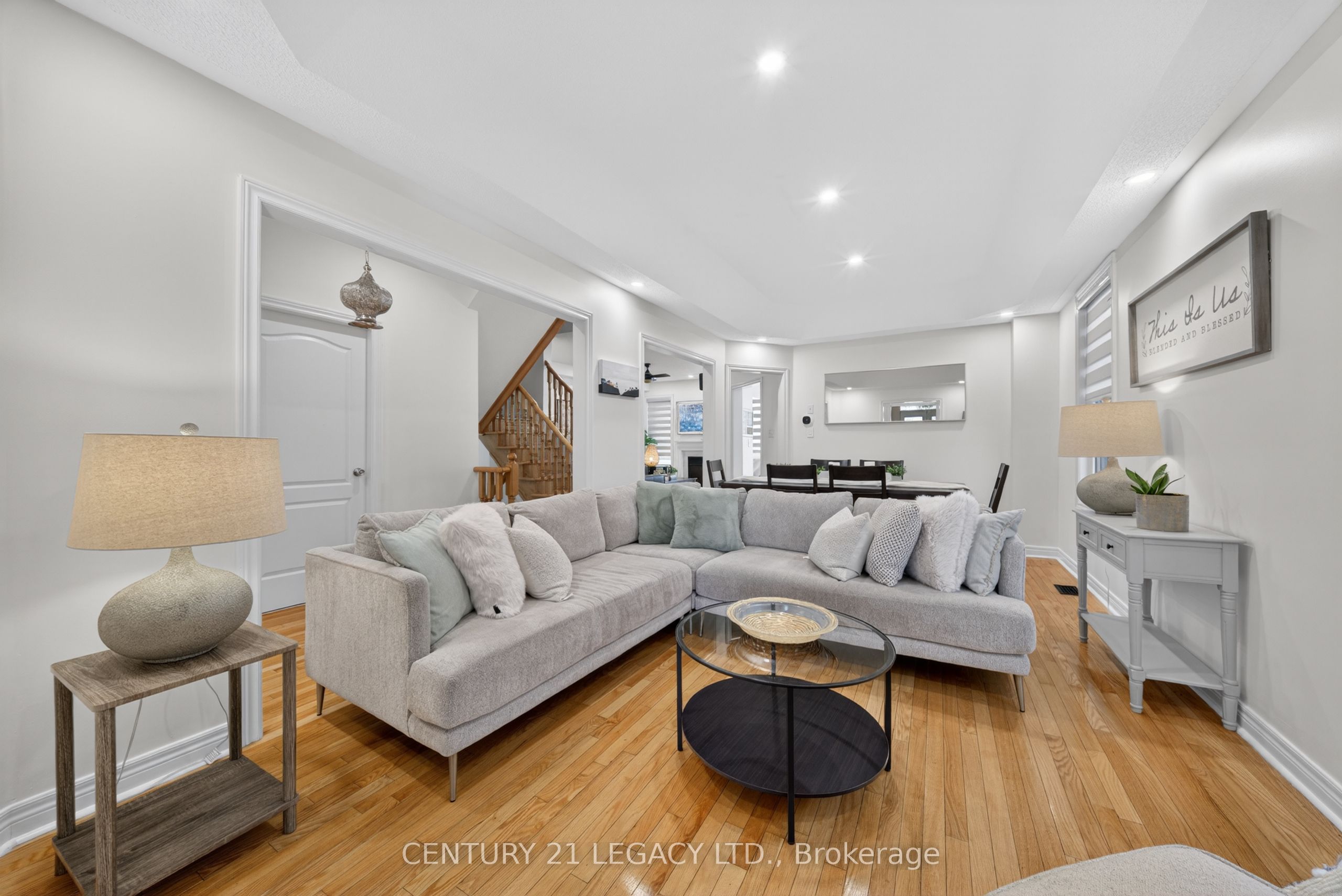 12 Aria Lane, Brampton, ON L6S 6J5 photo 5