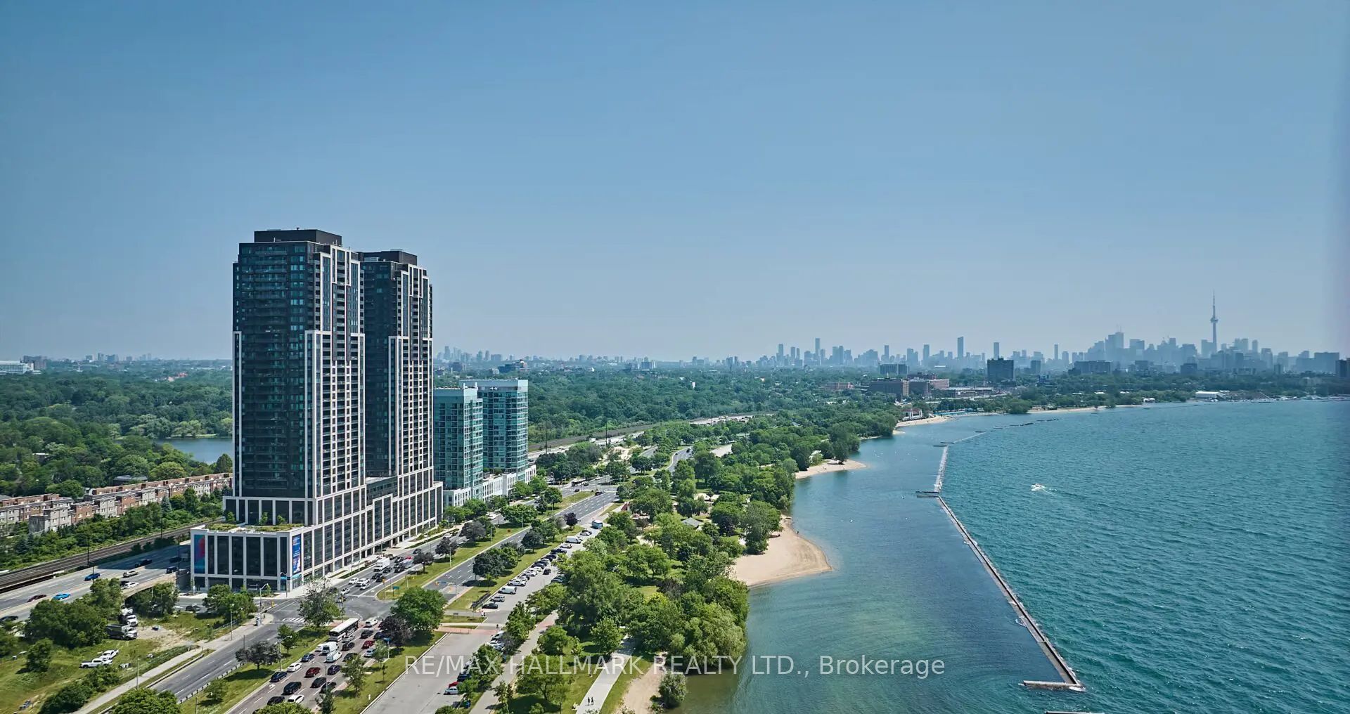 1928 Lake Shore Boulevard W 2907, Toronto, ON M6S 0B1 photo 2
