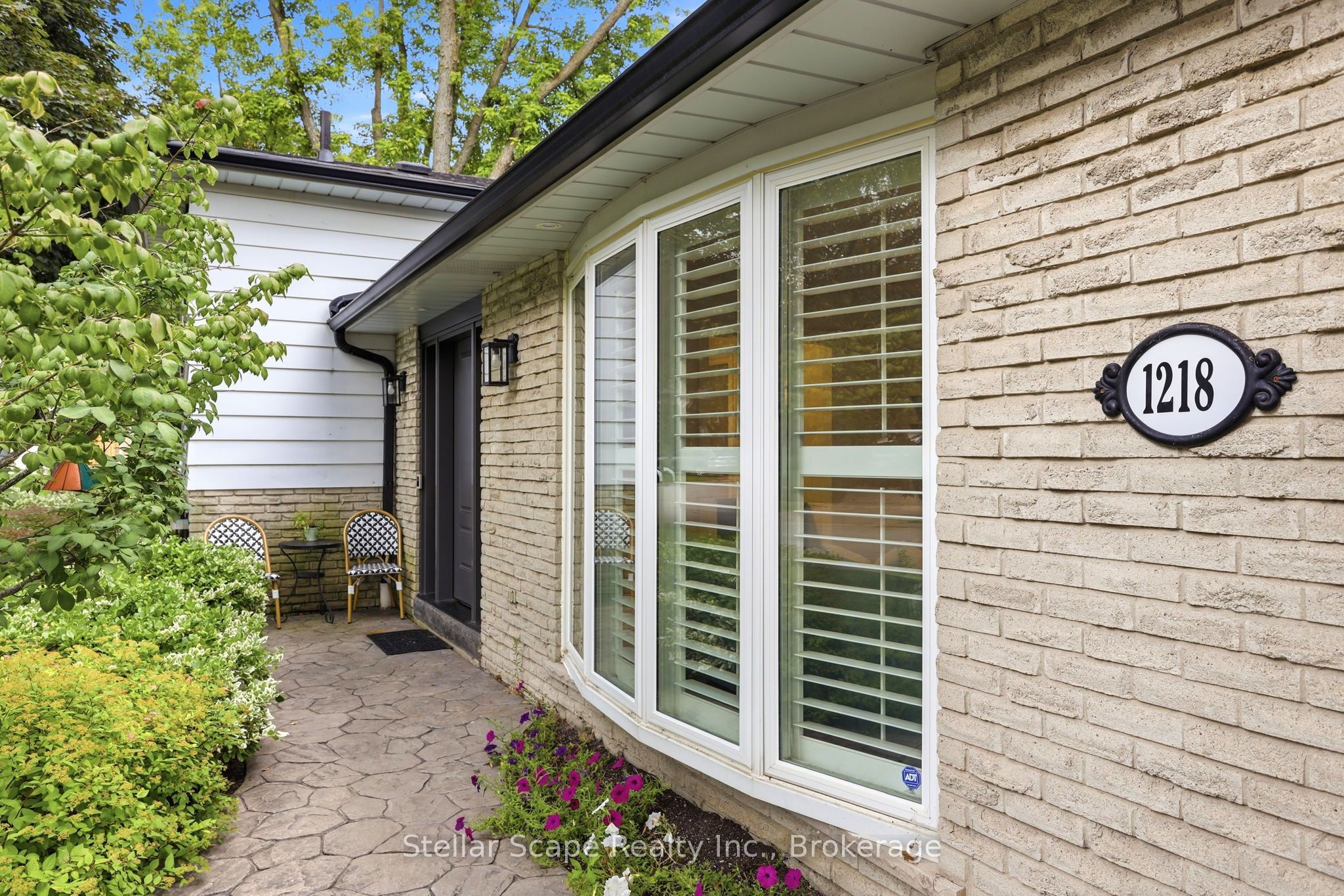 1218 Oxlow Drive, Oakville, ON L6H 1S2 photo 5