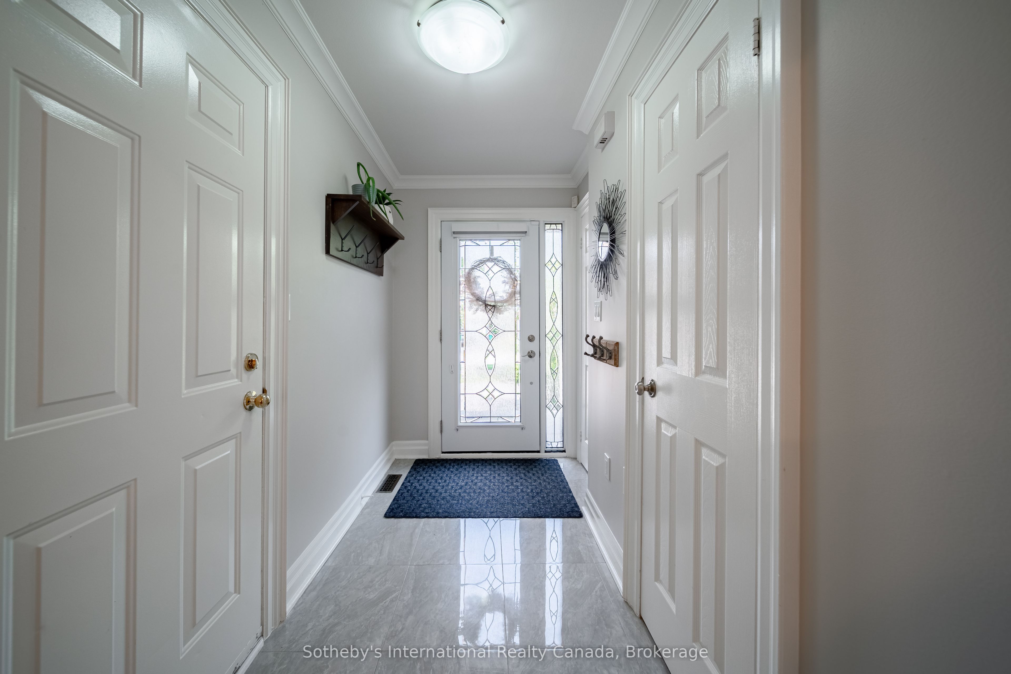 339 Ravineview Way, Oakville, ON L6H 6S6 photo 3