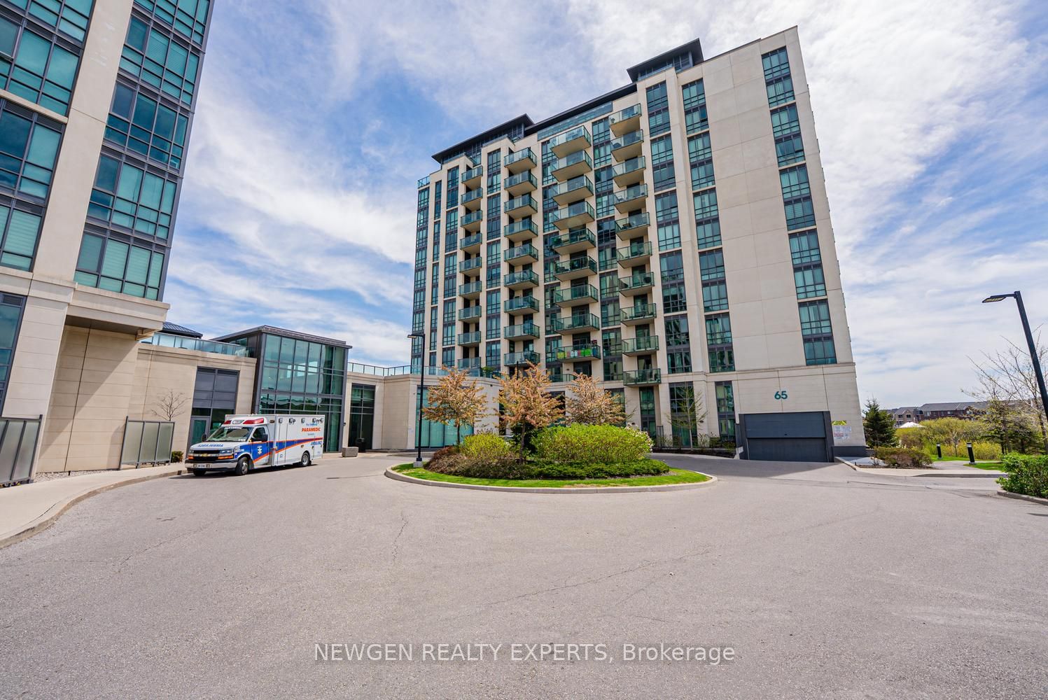 65 Yorkland Boulevard 808, Brampton, ON L6P 4M5 photo 3