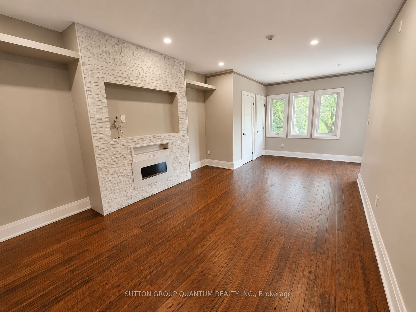 28 Boustead Avenue 2, Toronto, ON M6R 1Y9 photo 4