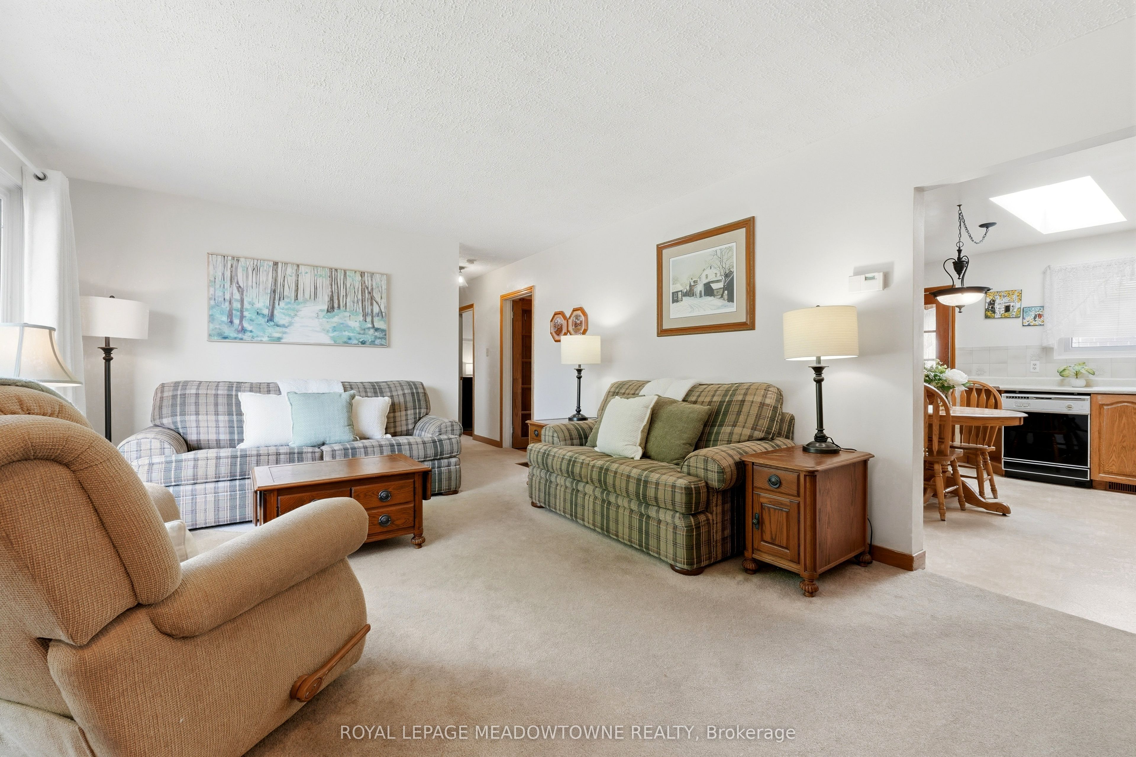 177 Delrex Boulevard, Halton Hills, ON L7G 4E4 photo 4