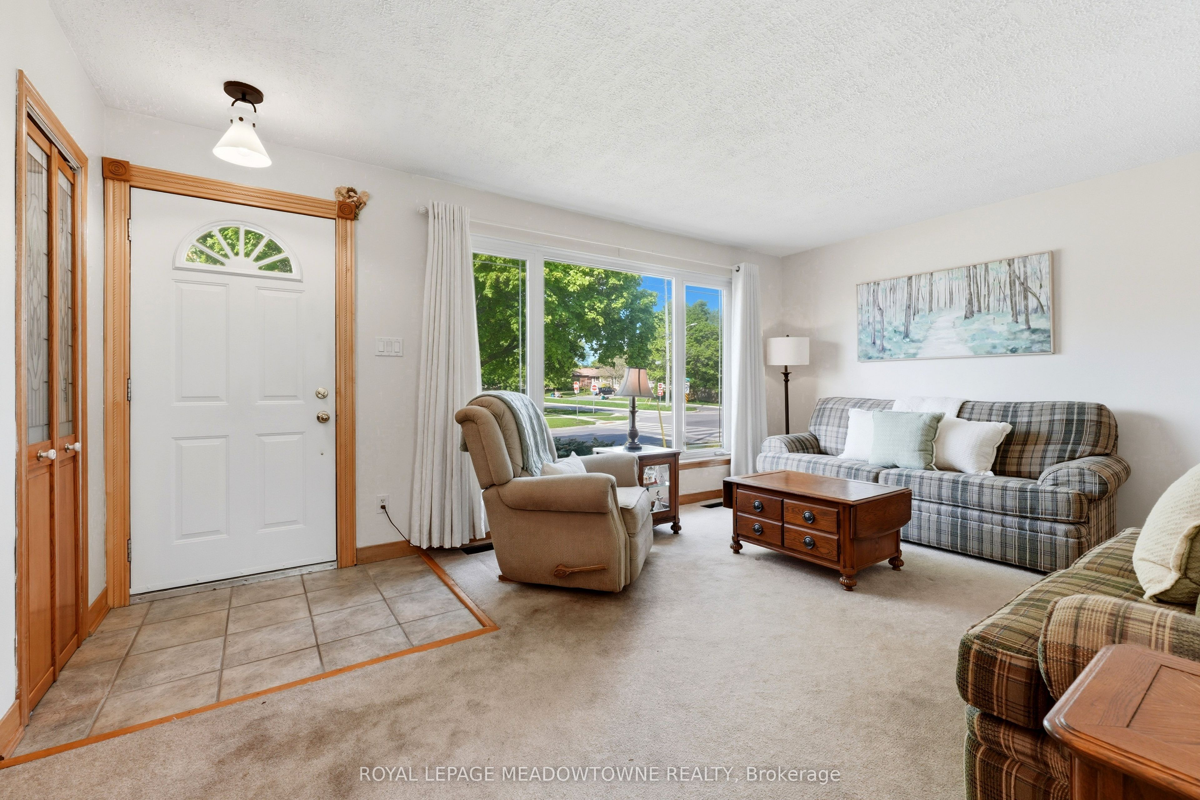 177 Delrex Boulevard, Halton Hills, ON L7G 4E4 photo 5