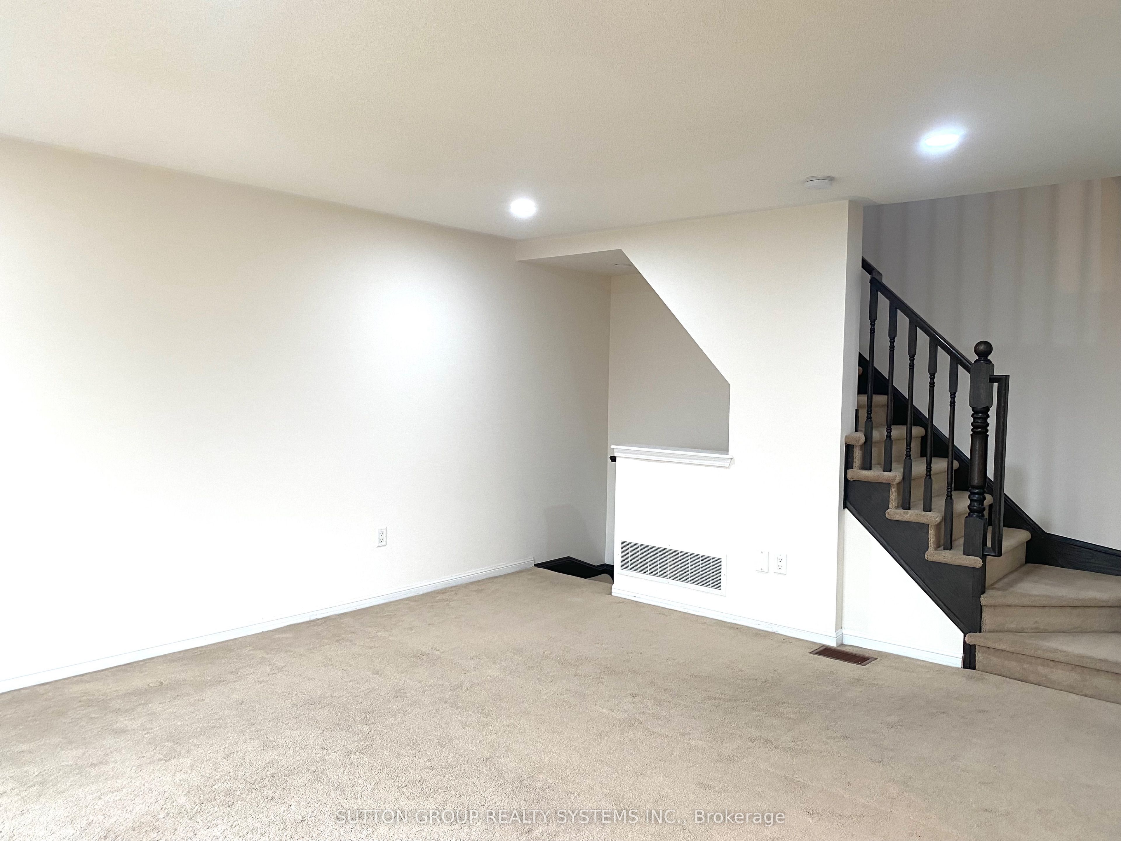 39 Suitor Court, Milton, ON L9T 8R9 photo 3