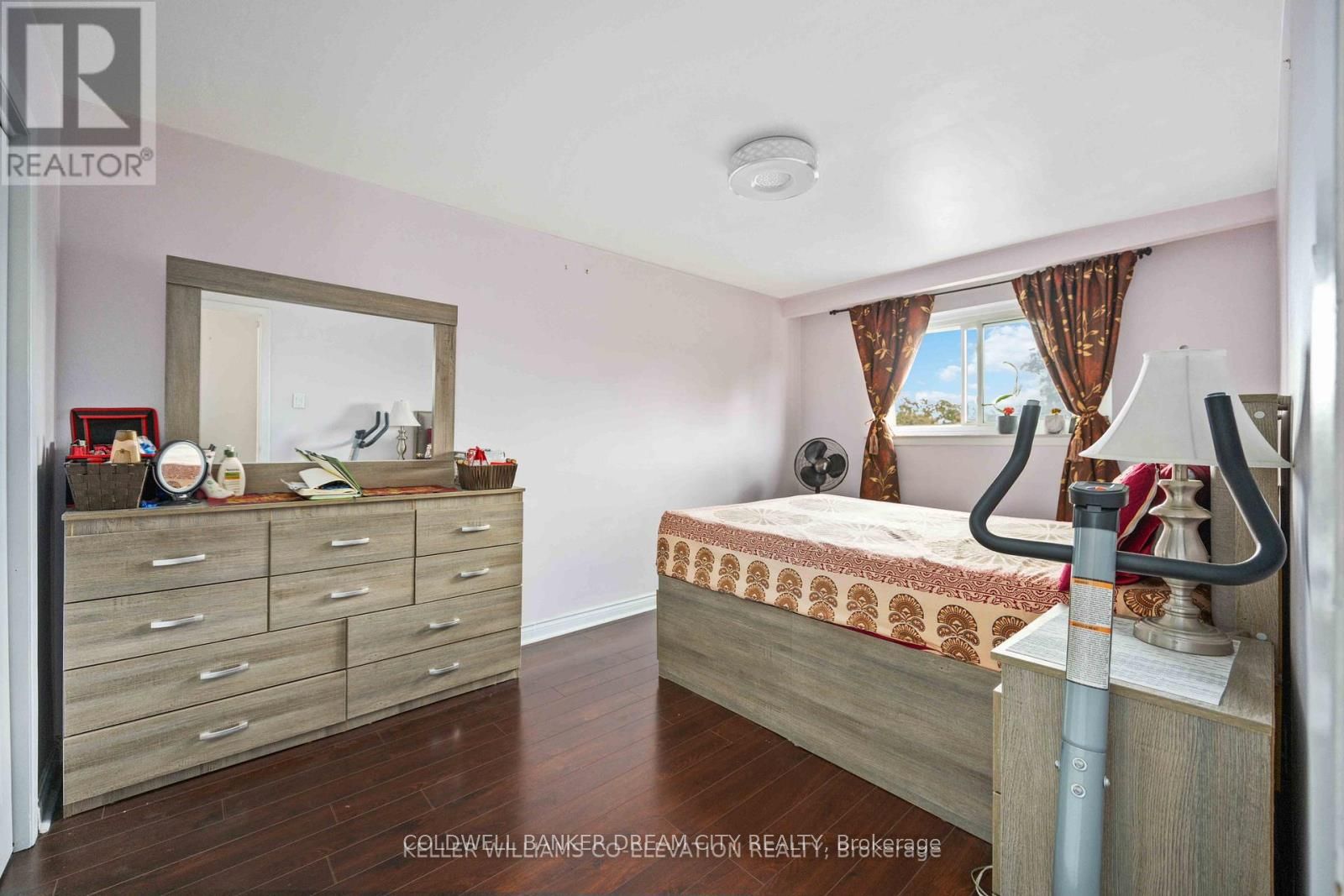 3073 Ireson Court UPPER, Mississauga, ON L4T 1N7 photo 5