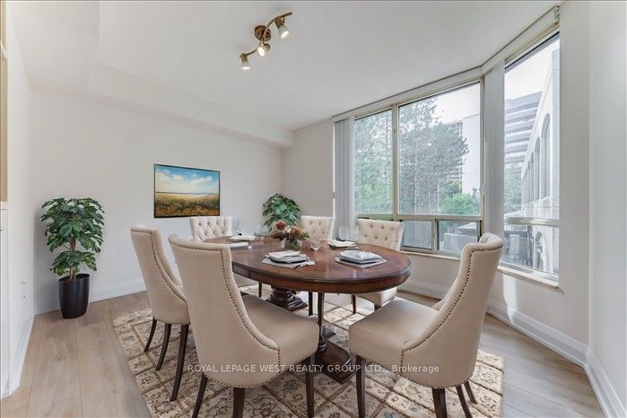 1320 Islington Avenue 201, Toronto, ON M9A 5C6 photo 2