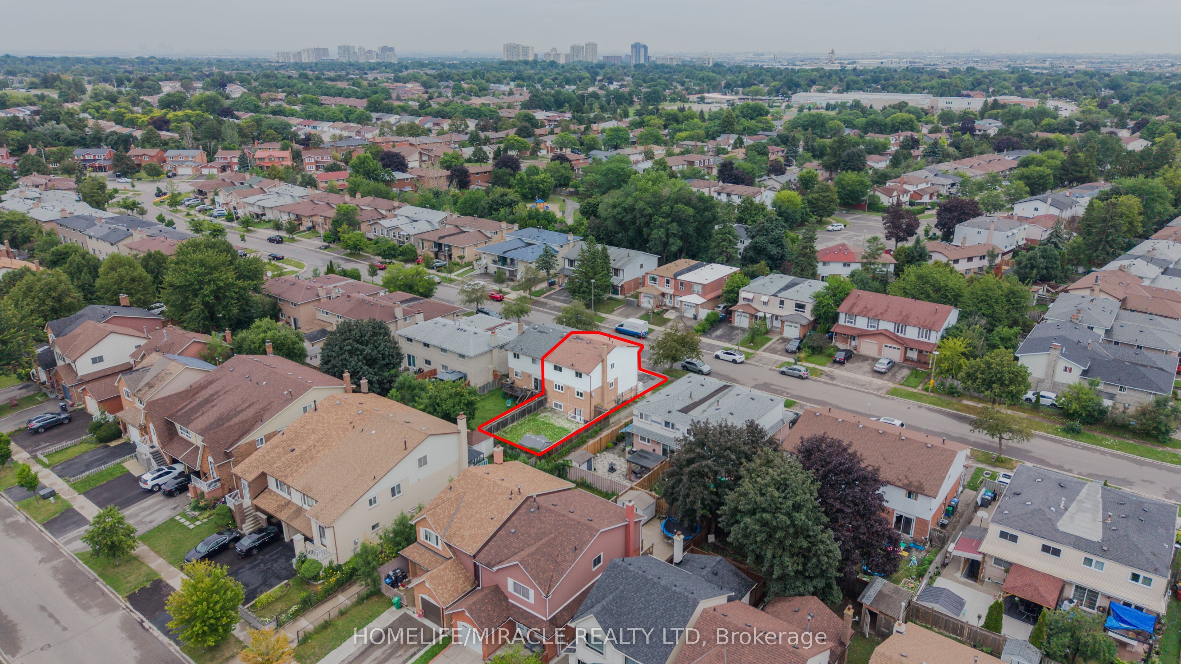 115 Bruce Beer Drive, Brampton, ON L6V 2Z7 photo 3