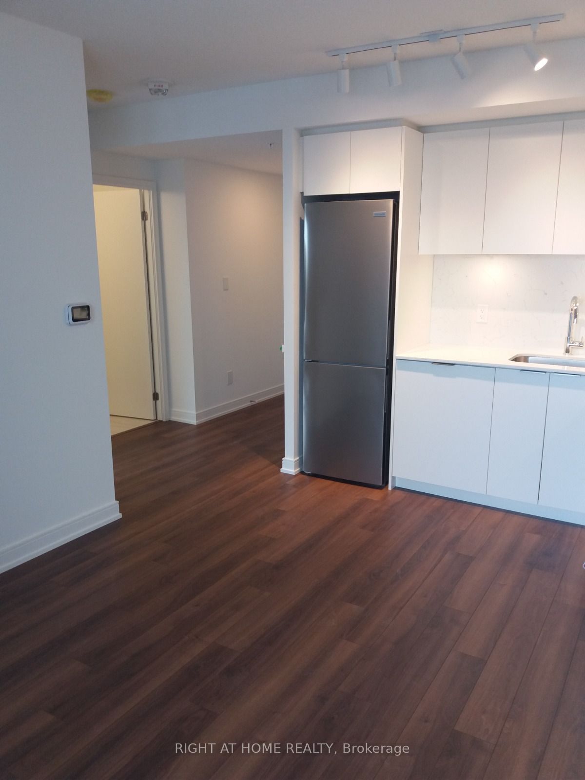 30 Samuel Wood Way 1803, Toronto, ON M9B 0C9 photo 5