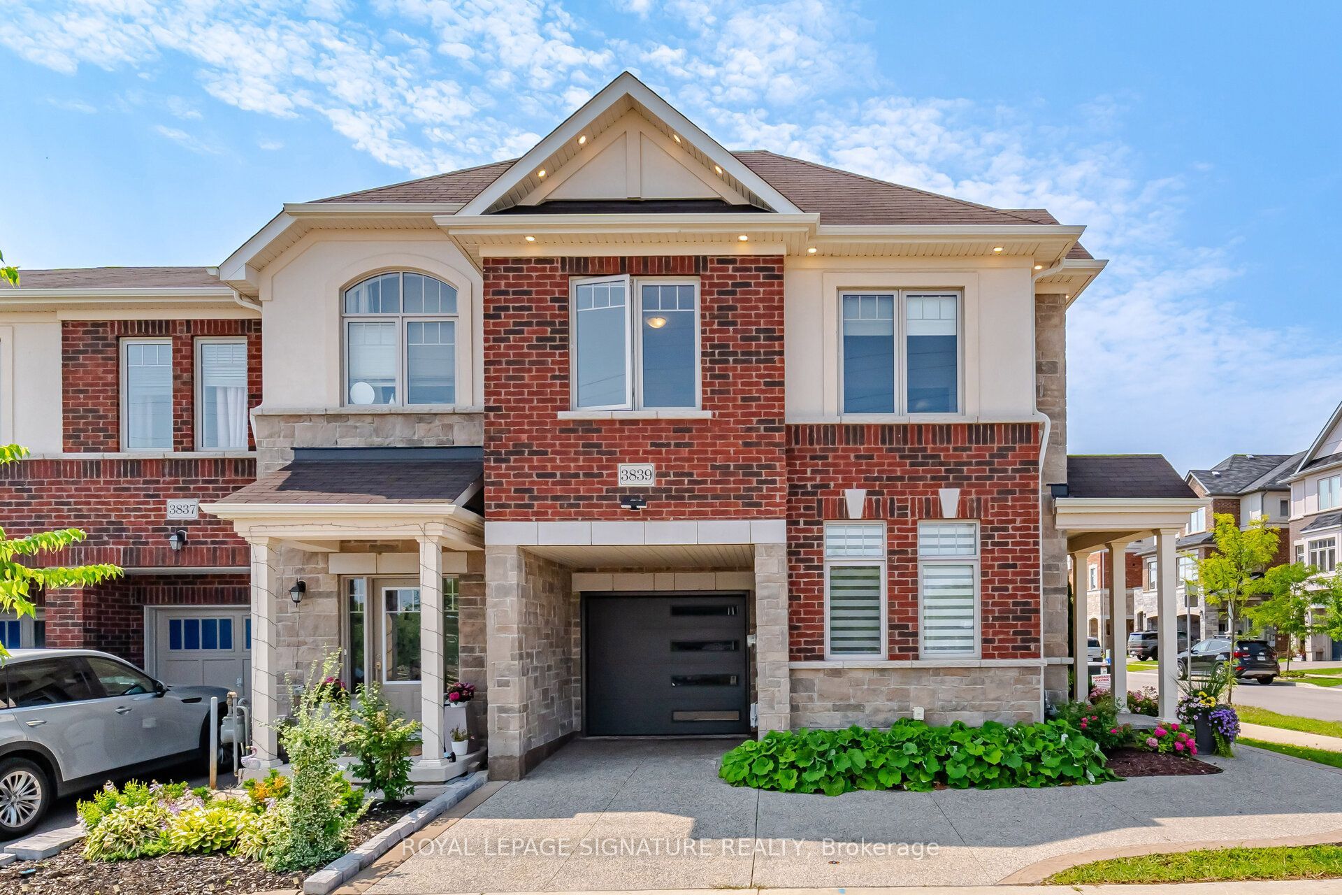 3839 Tufgar Crescent, Burlington, ON L7M 1P8