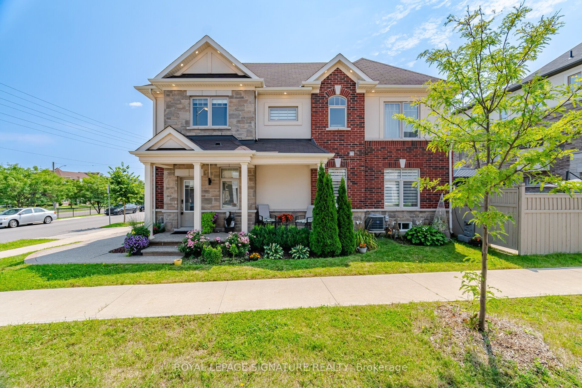 3839 Tufgar Crescent, Burlington, ON L7M 1P8 photo 3