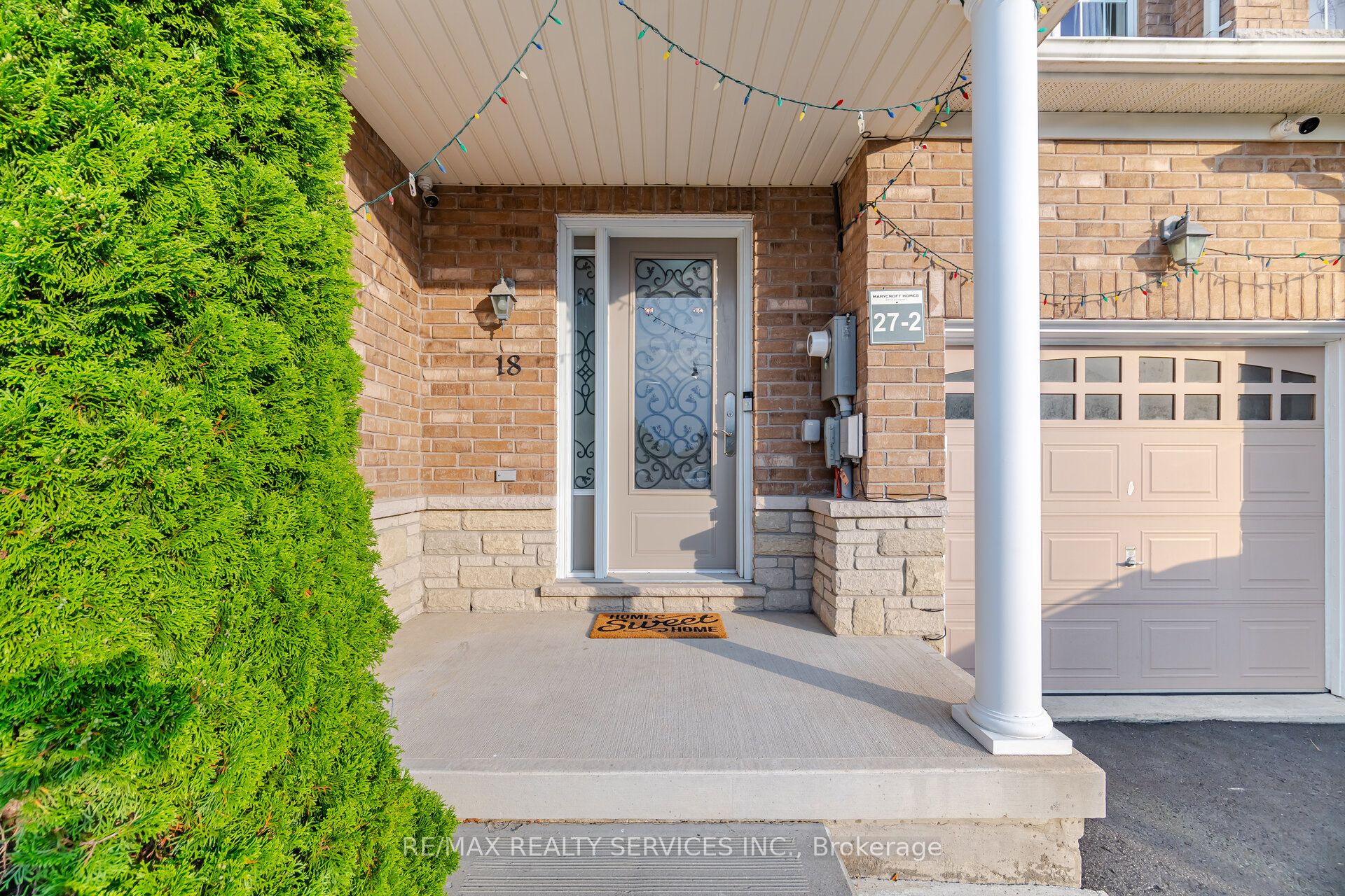 18 Seedland Crescent, Brampton, ON L6R 0Z5 photo 4