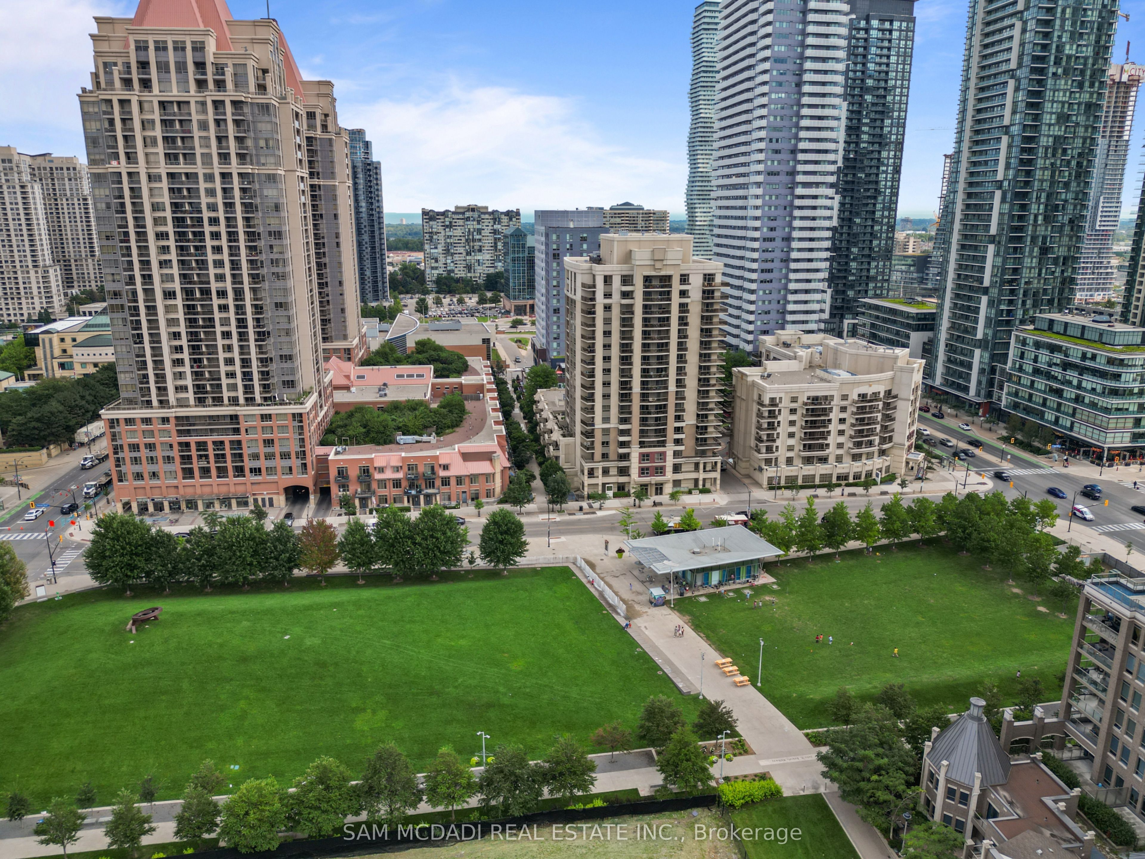 350 Princess Royal Drive 1107, Mississauga, ON L5B 4N1 photo 5