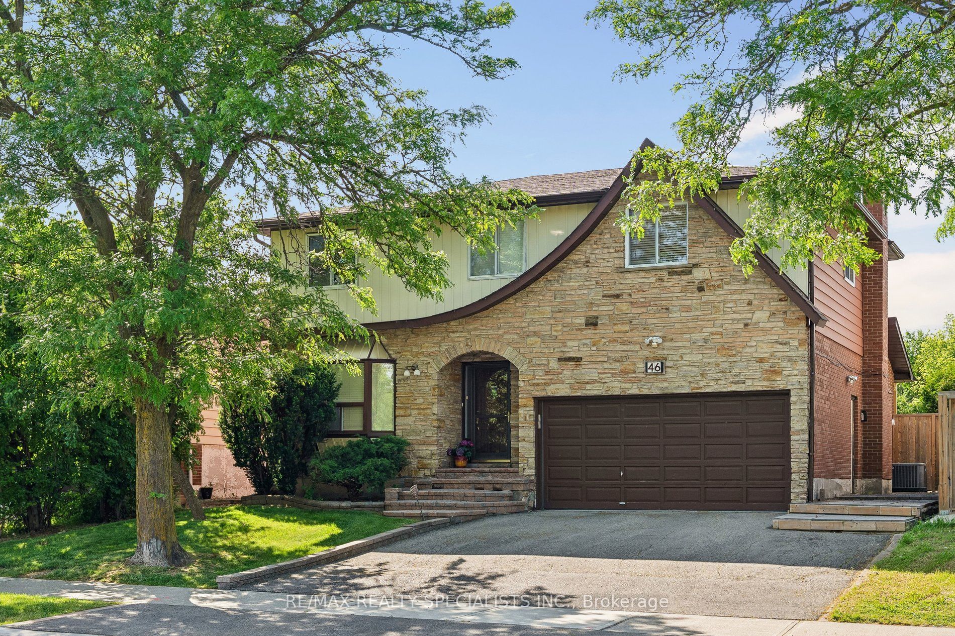 46 Linkdale Road, Brampton, ON L6V 2Y6