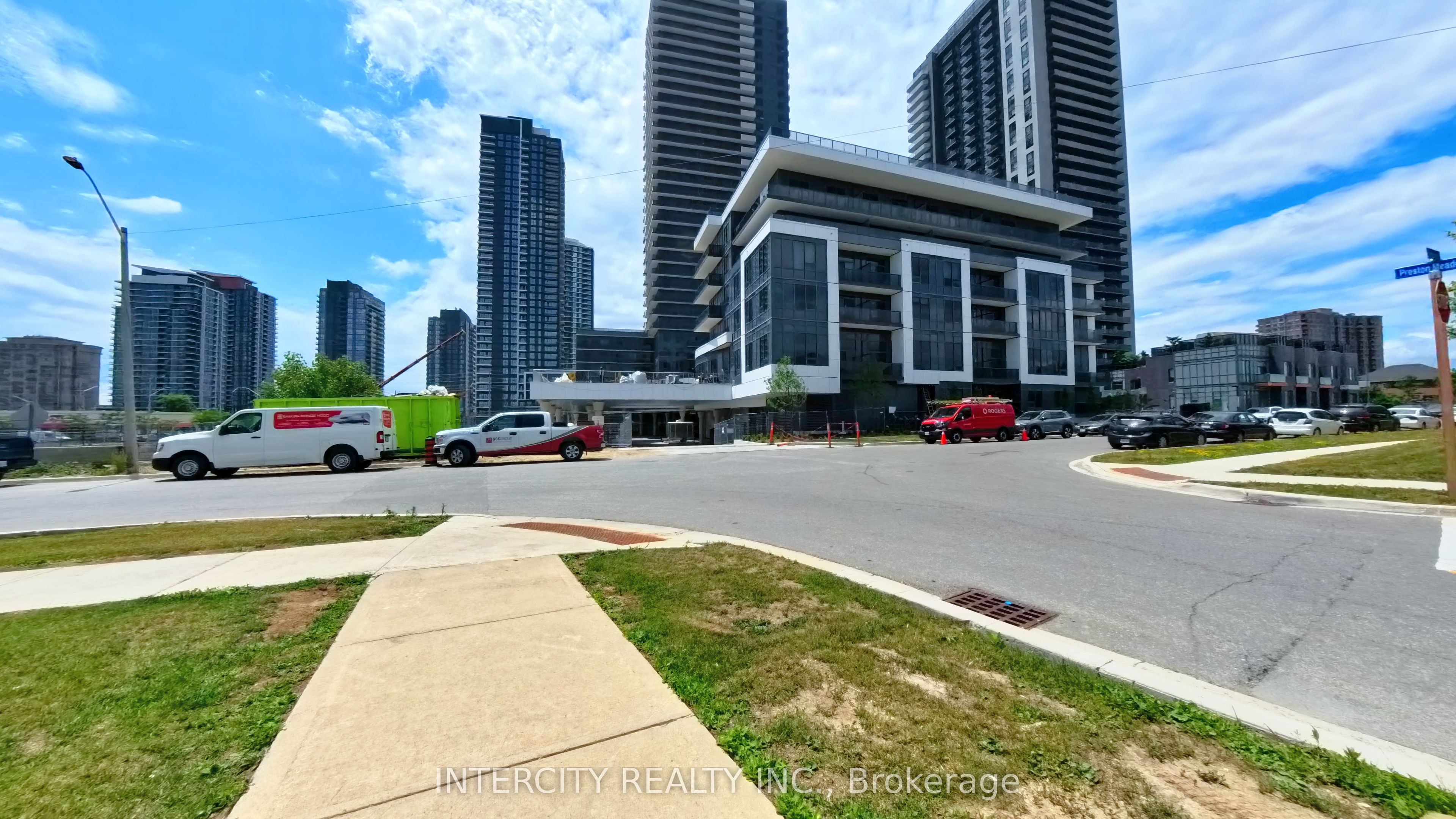 5105 Hurontario Street 1103, Mississauga, ON L4Z 0C9