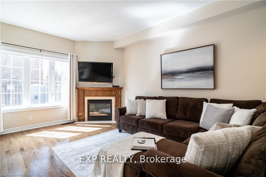 1333 Kestell Boulevard, Oakville, ON L6H 0C8 photo 3