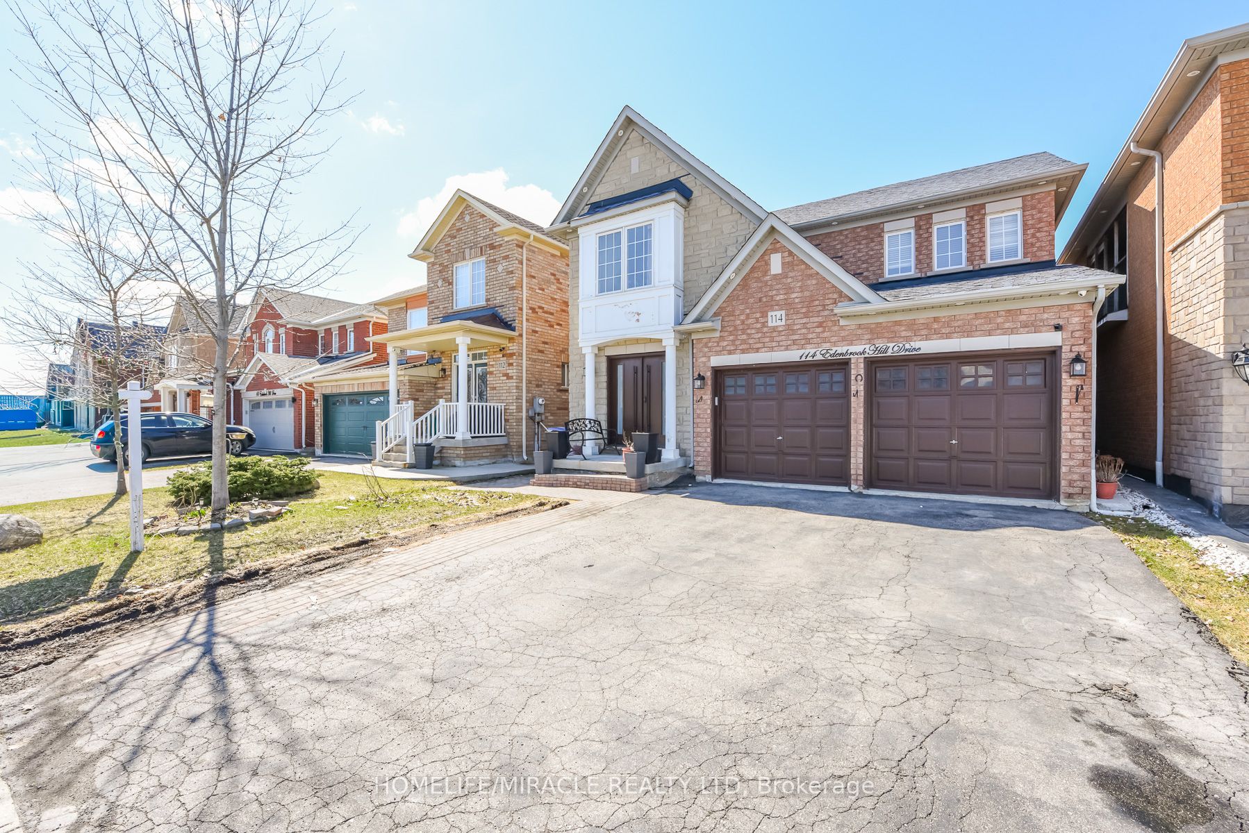 114 Edenbrook Hill Drive, Brampton, ON L7A 2P2