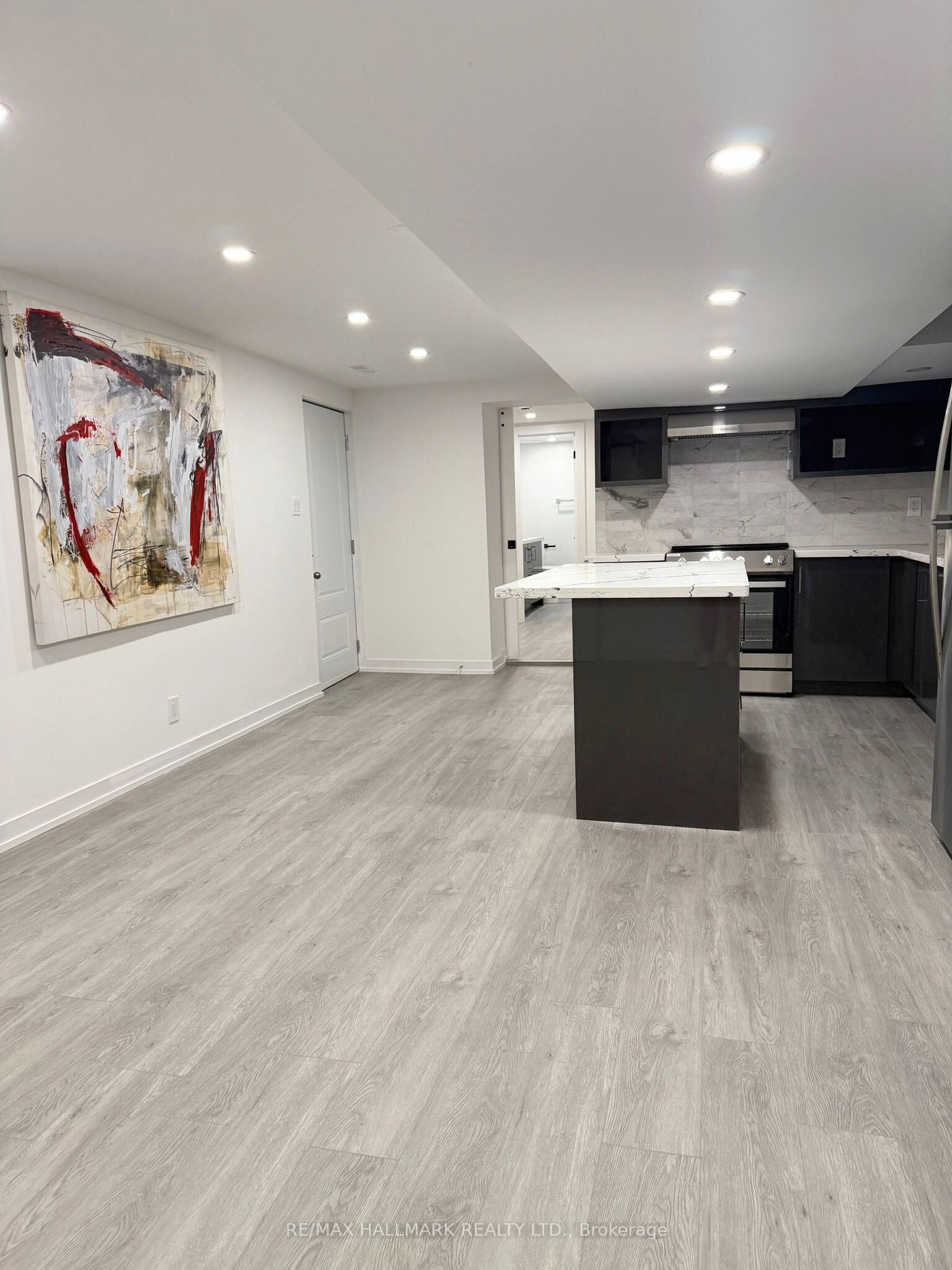 1190 Dovercourt Road Bsmnt, Toronto, ON M6H 2X9 photo 4