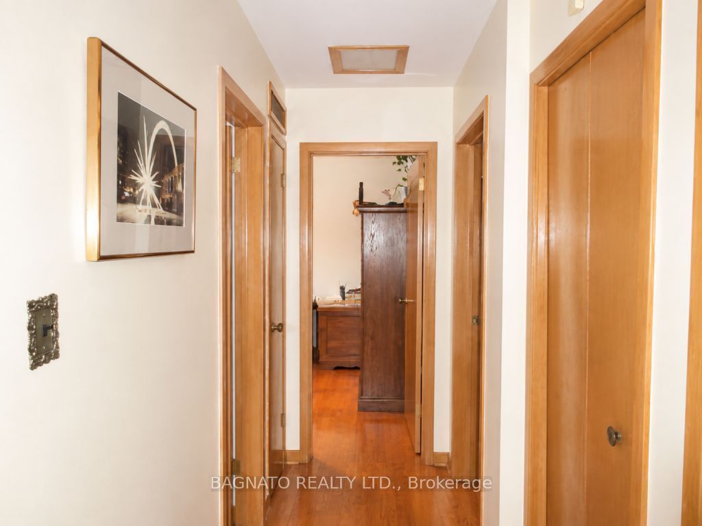 47 Katherine Road, Toronto, ON M3K 1J2 photo 4