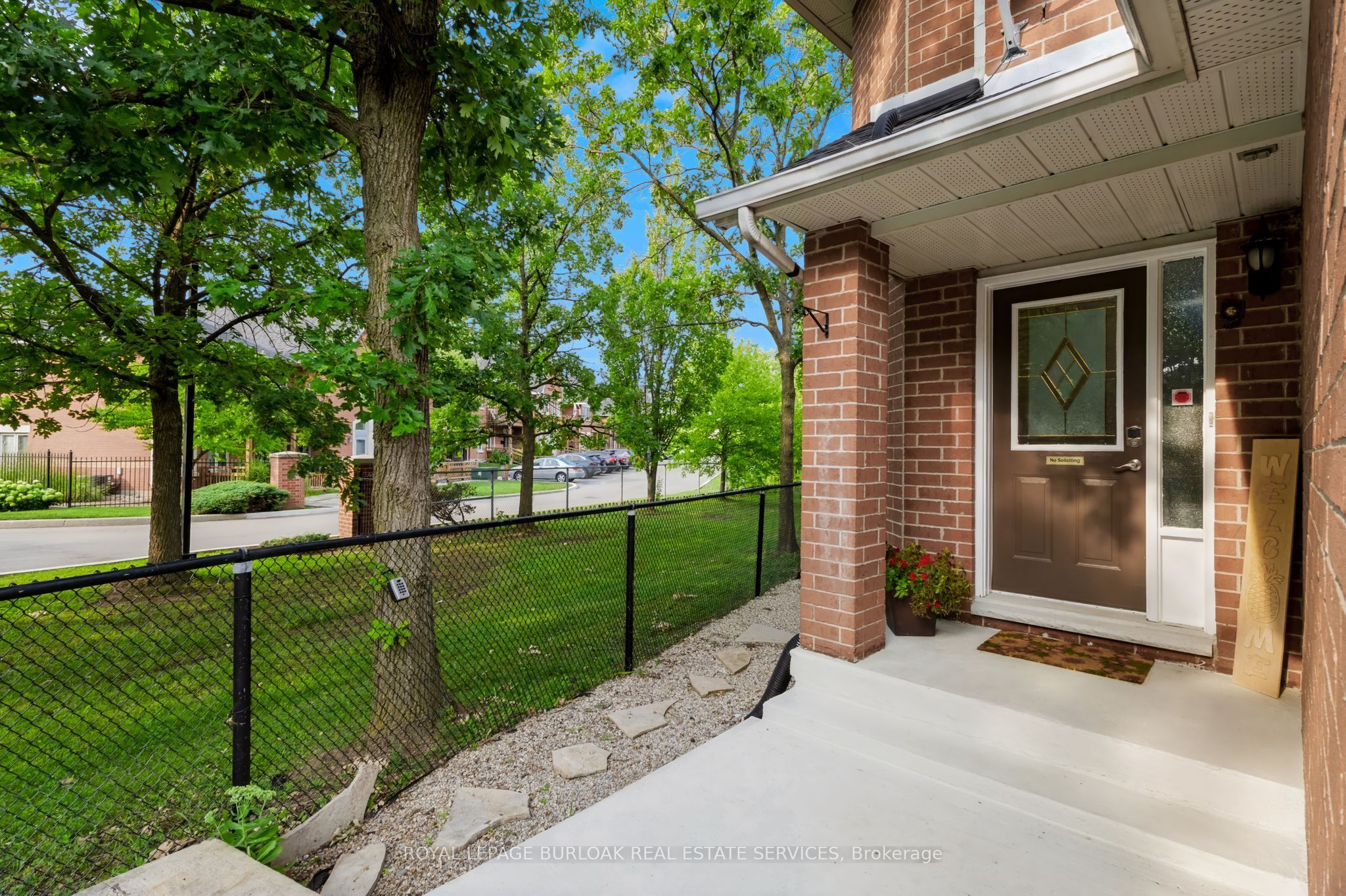 4130 Foxwood Drive, Burlington, ON L7M 4L3 photo 3