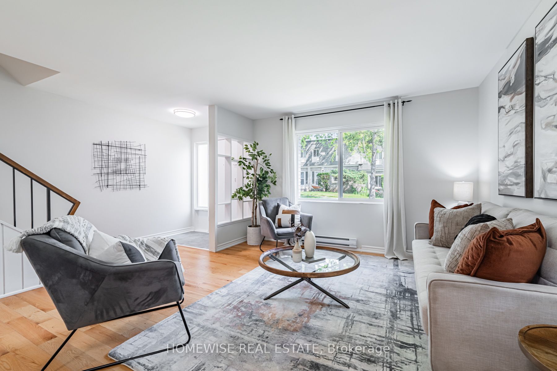 1350 Winding Trail 20, Mississauga, ON L4Y 2T8 photo 5
