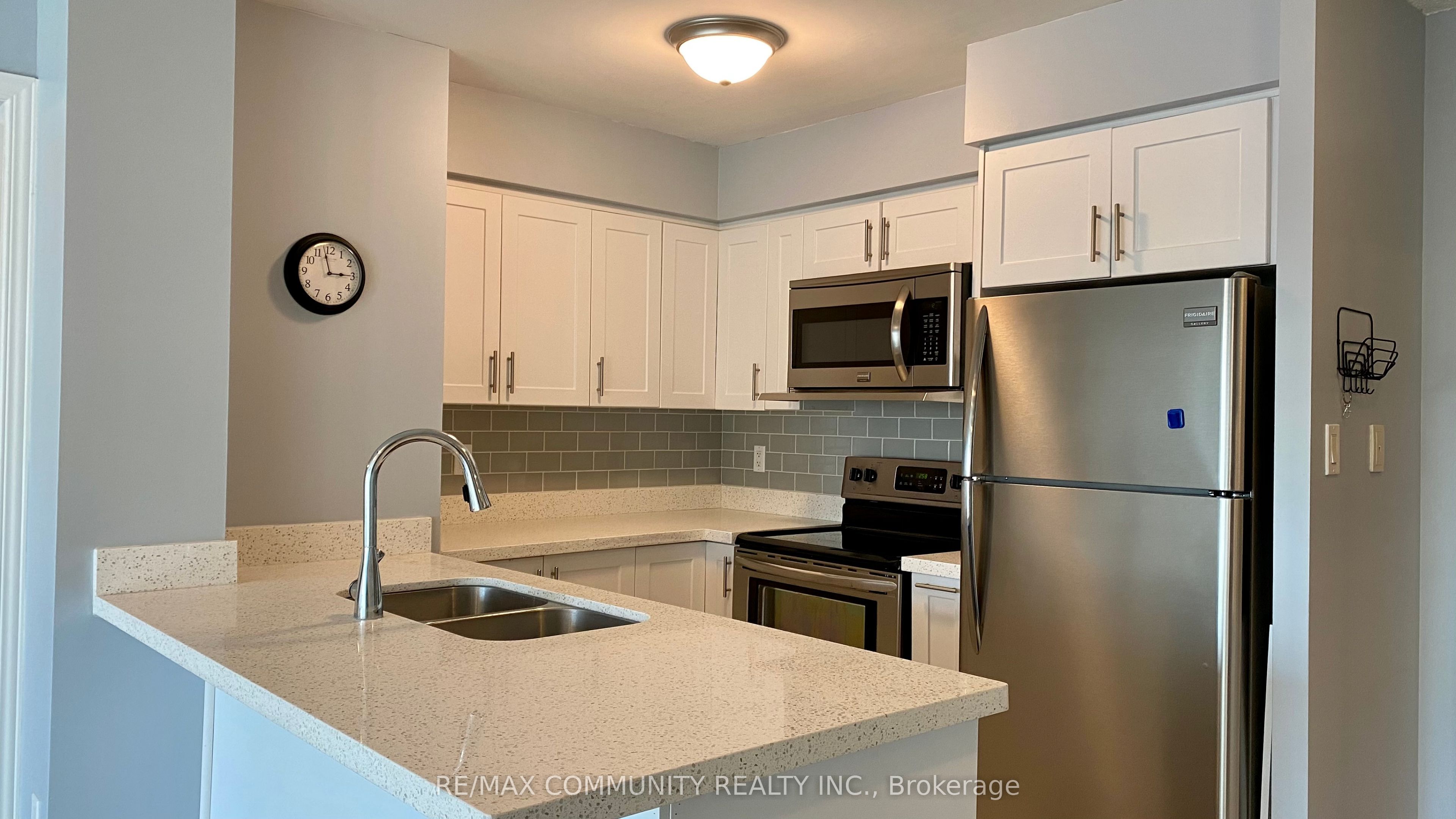2772 Keele Street 308, Toronto, ON M3M 0A3 photo 4