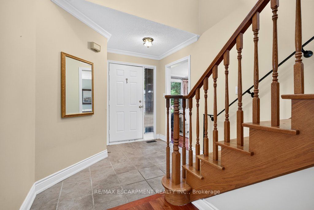 1152 Lockhart Road, Burlington, ON L7S 1G9 photo 5