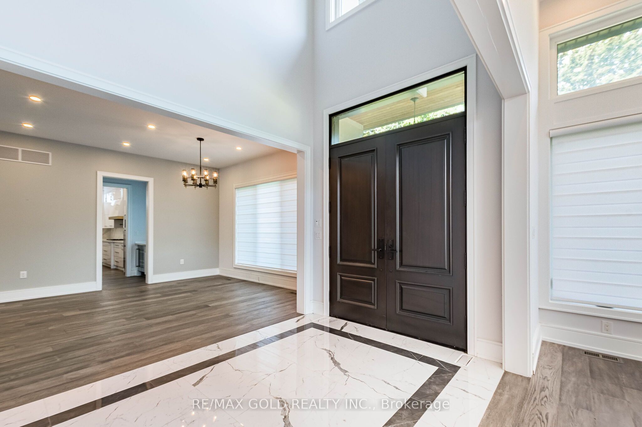 550 Vanessa Crescent, Mississauga, ON L5H 2N3 photo 4