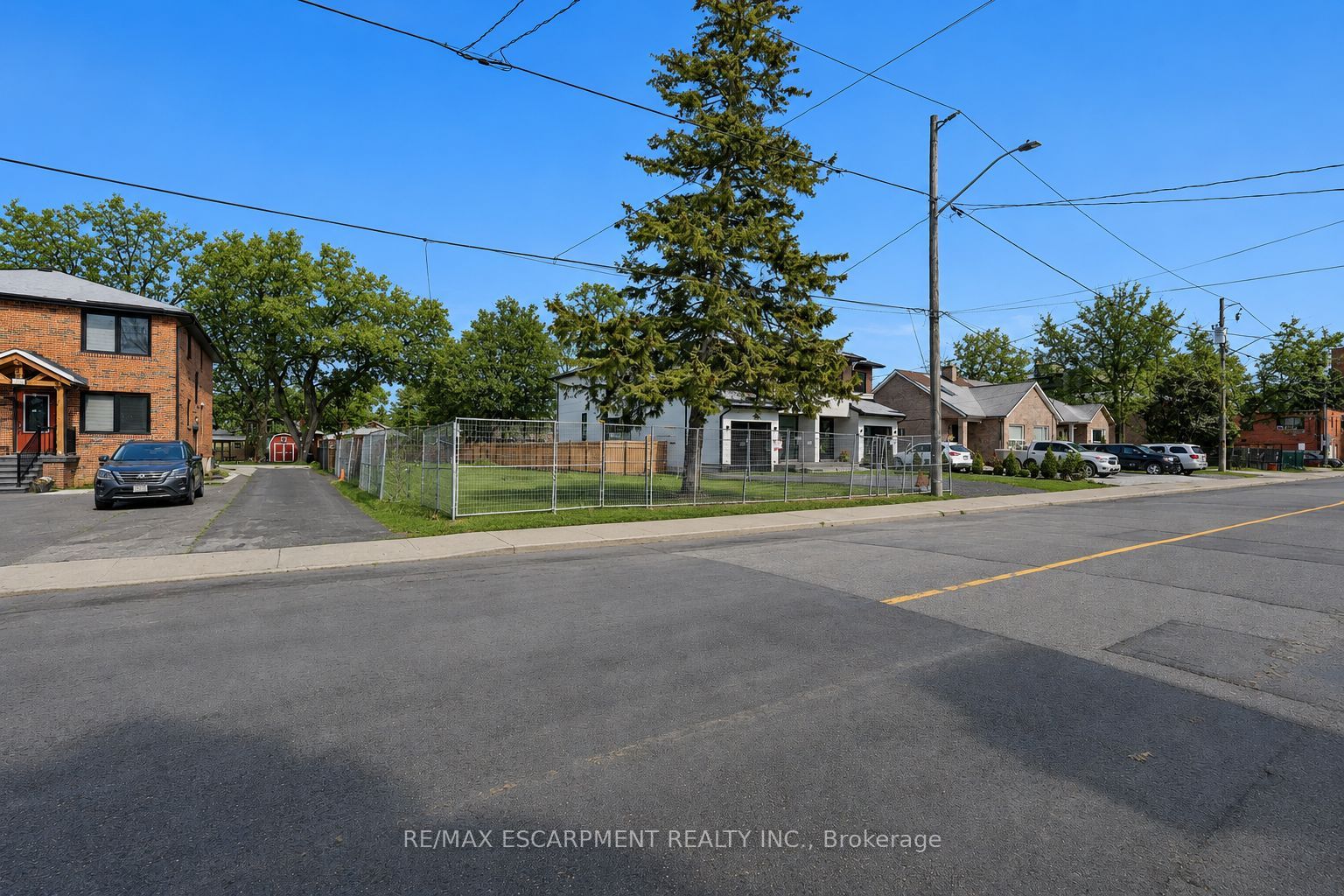 19A Broadview Avenue, Mississauga, ON L5H 2S8 photo 4