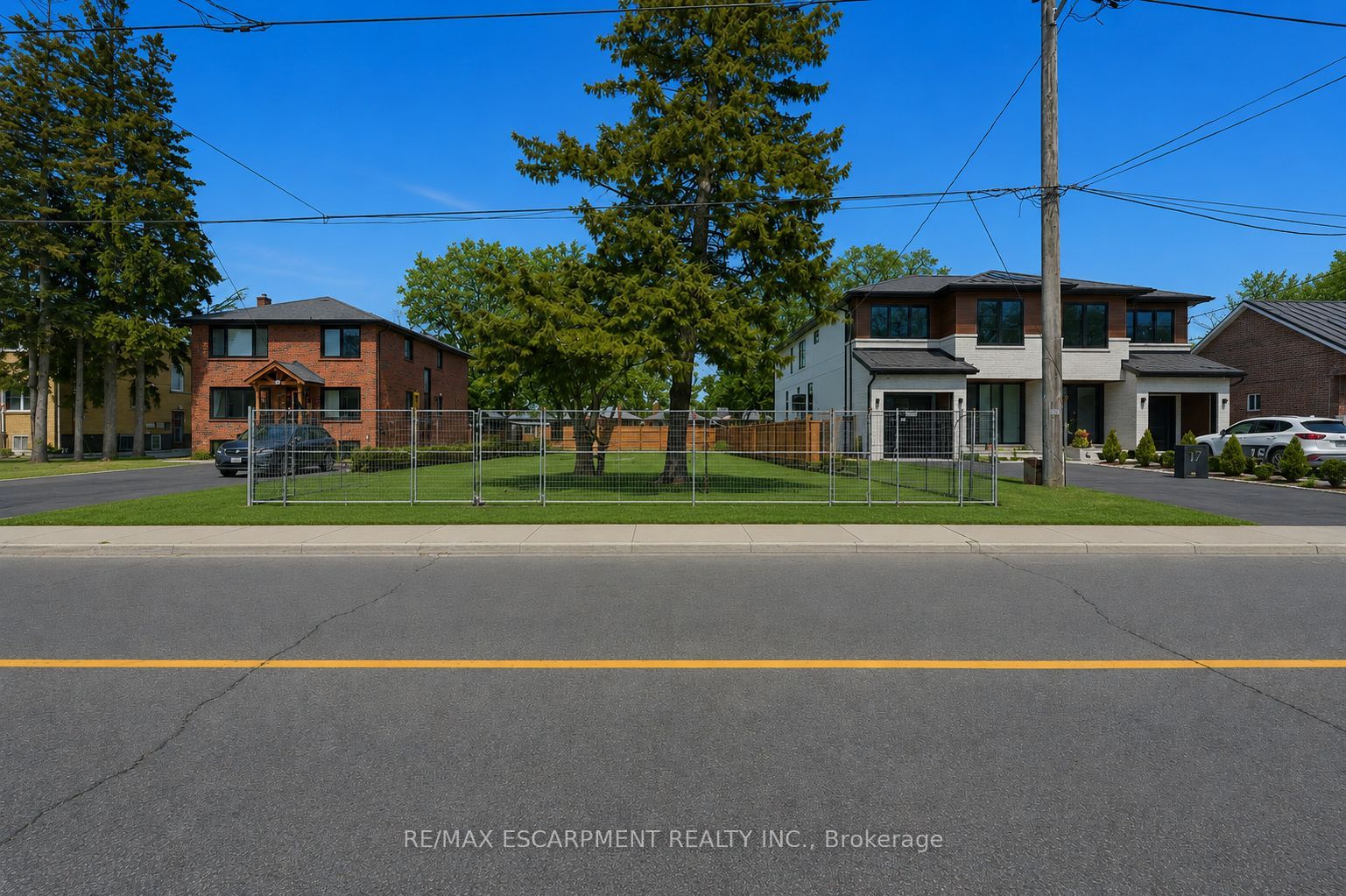 19A Broadview Avenue, Mississauga, ON L5H 2S8 photo 5
