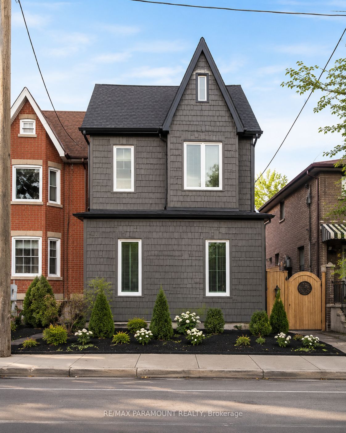 291 Pacific Avenue Main, Toronto, ON M6P 2P8
