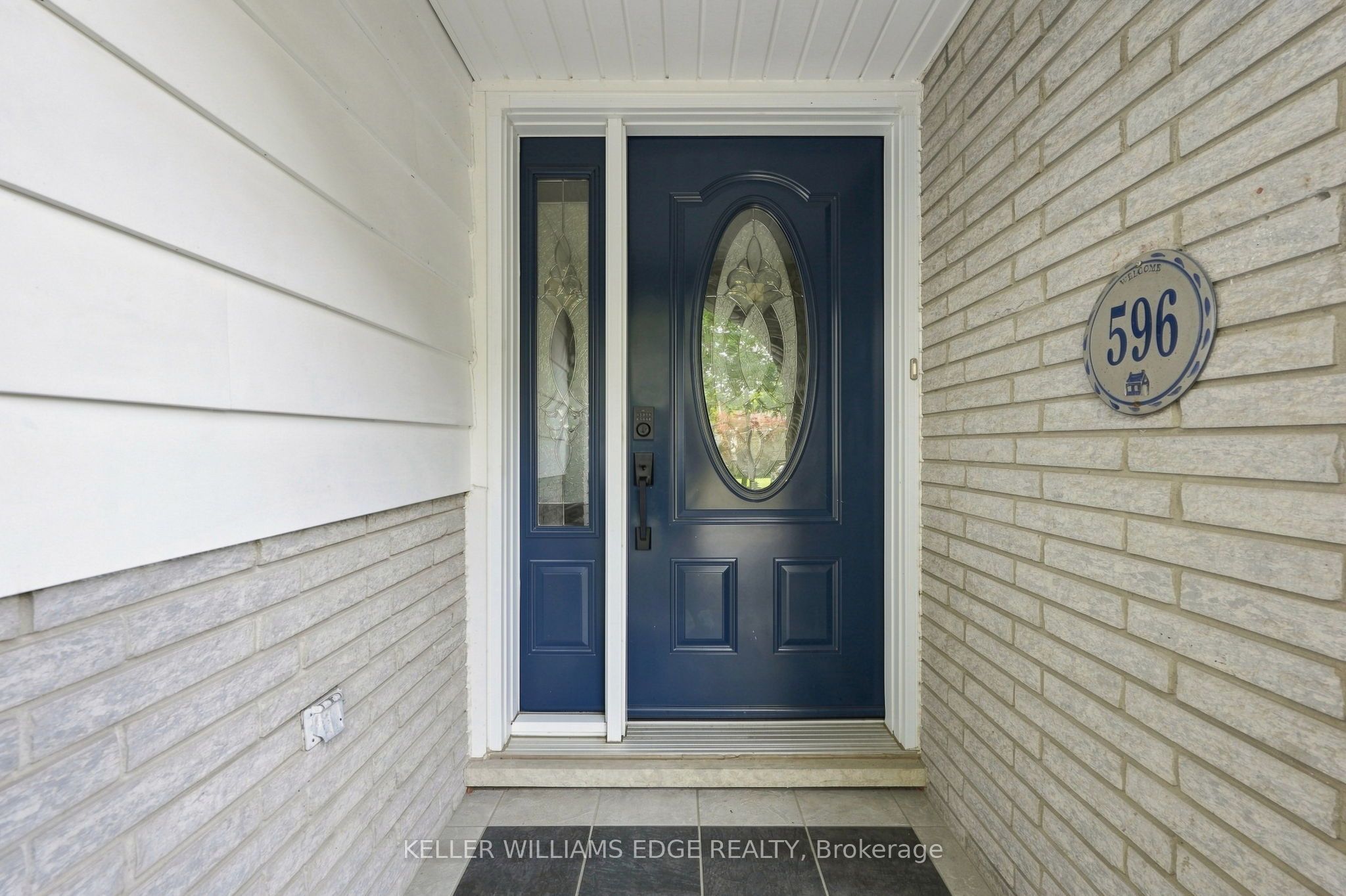 596 Louise Drive, Burlington, ON L7L 2T9 photo 3