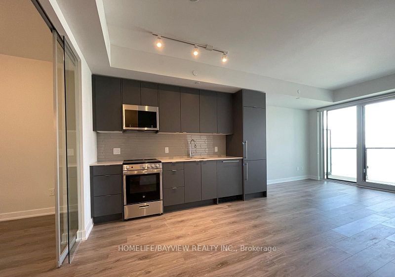 4130 PARKSIDE VILLAGE Drive 2703, Mississauga, ON L5B 0L7 photo 3