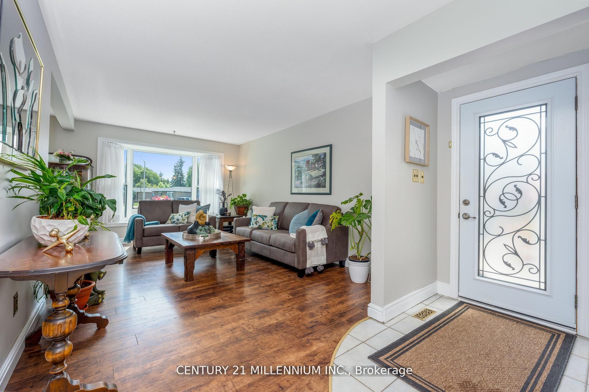 20 Dunblaine Crescent, Brampton, ON L6T 3H2 photo 4