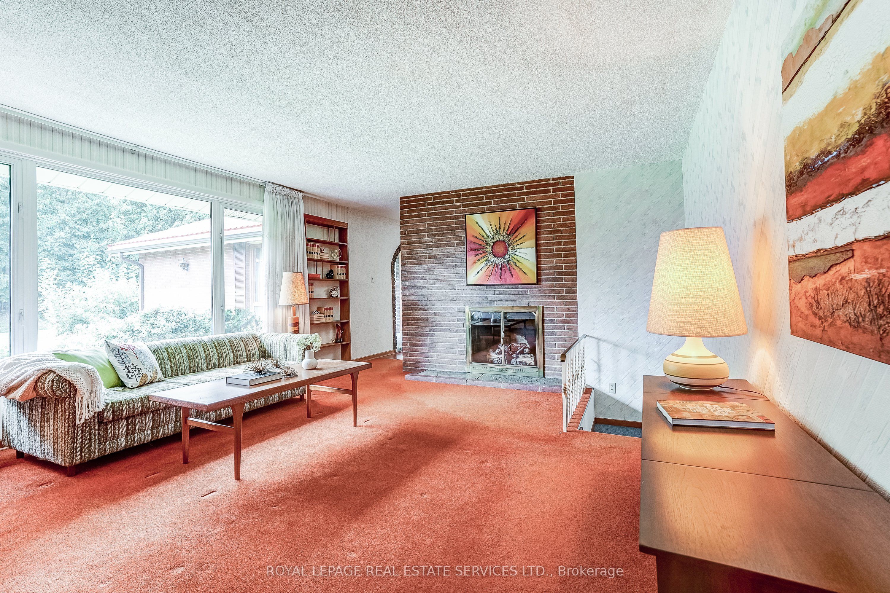 4 Sora Drive, Mississauga, ON L5M 1A8 photo 2
