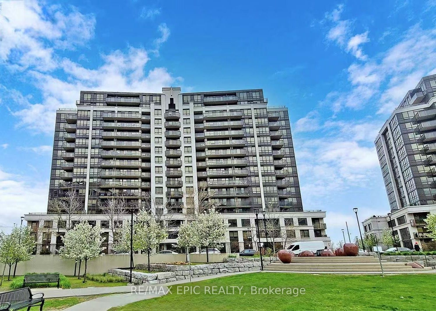 1070 Sheppard Avenue W 1012, Toronto, ON M3J 0G8