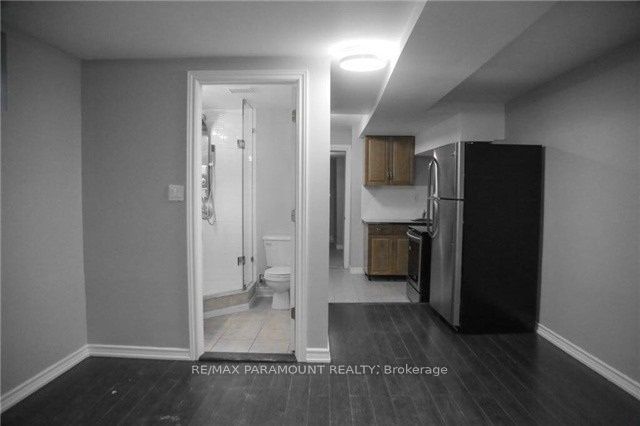 291 Pacific Avenue Bsmnt, Toronto, ON M6P 2P8 photo 2