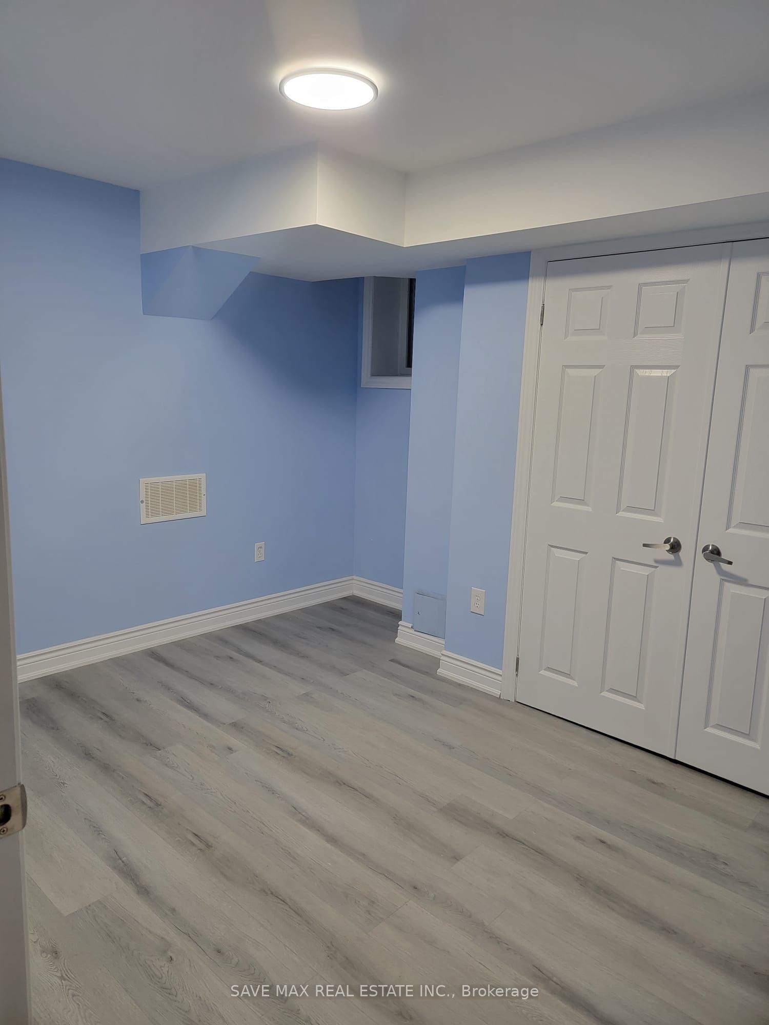 647 Yates Drive Bsmt, Milton, ON L9T 7P6 photo 5