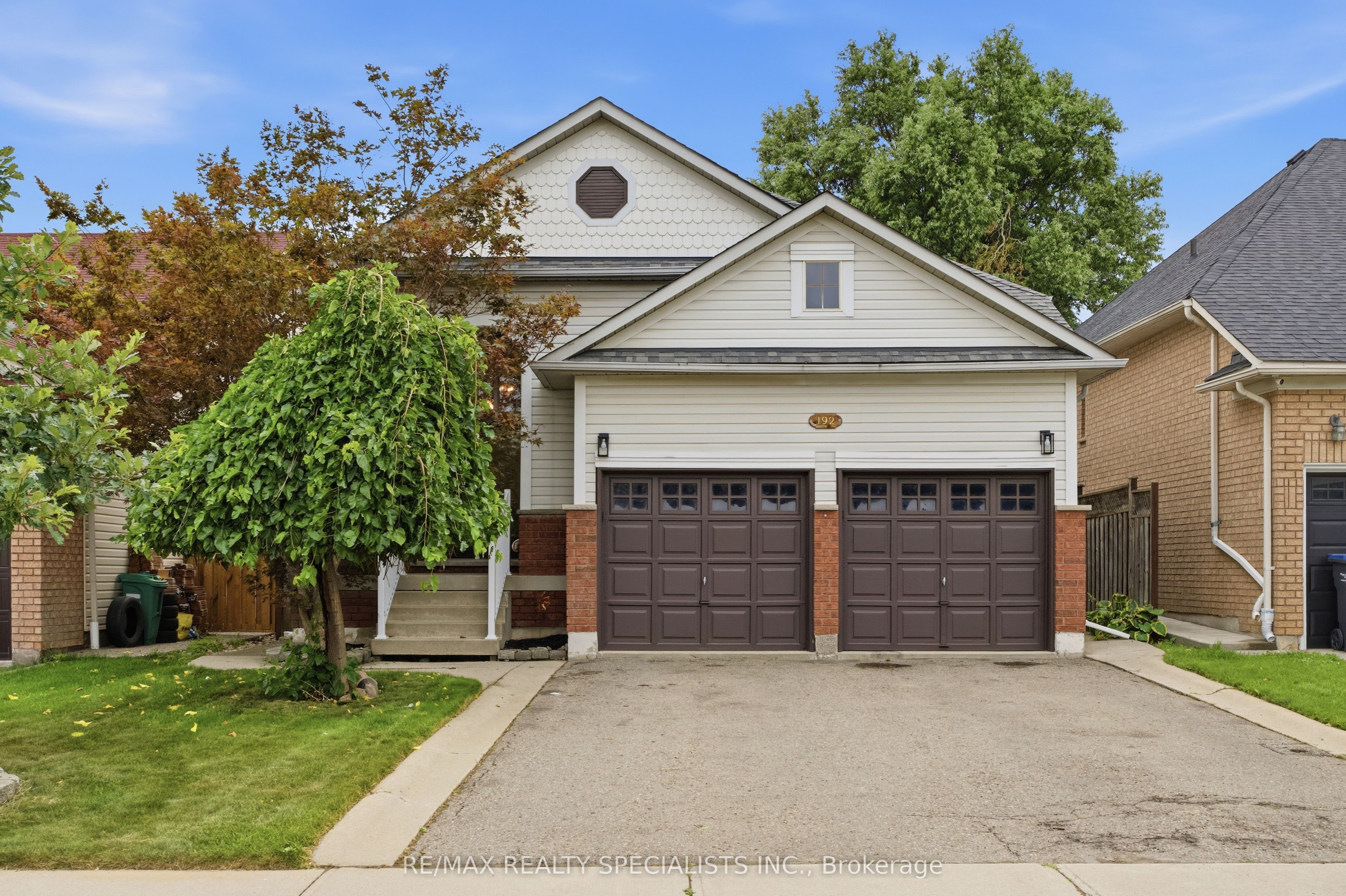 192 VAN SCOTT Drive, Brampton, ON L7A 1V8 photo 2
