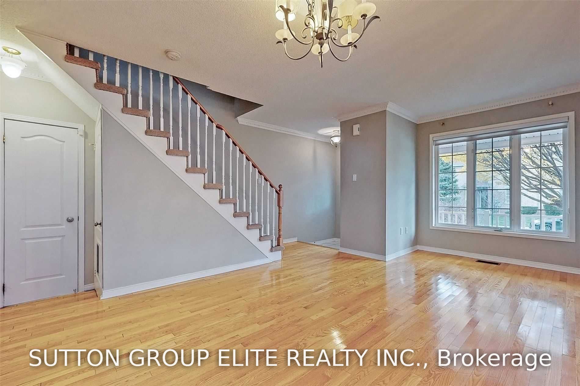 2485 Bankside Drive, Mississauga, ON L5M 6E4 photo 3