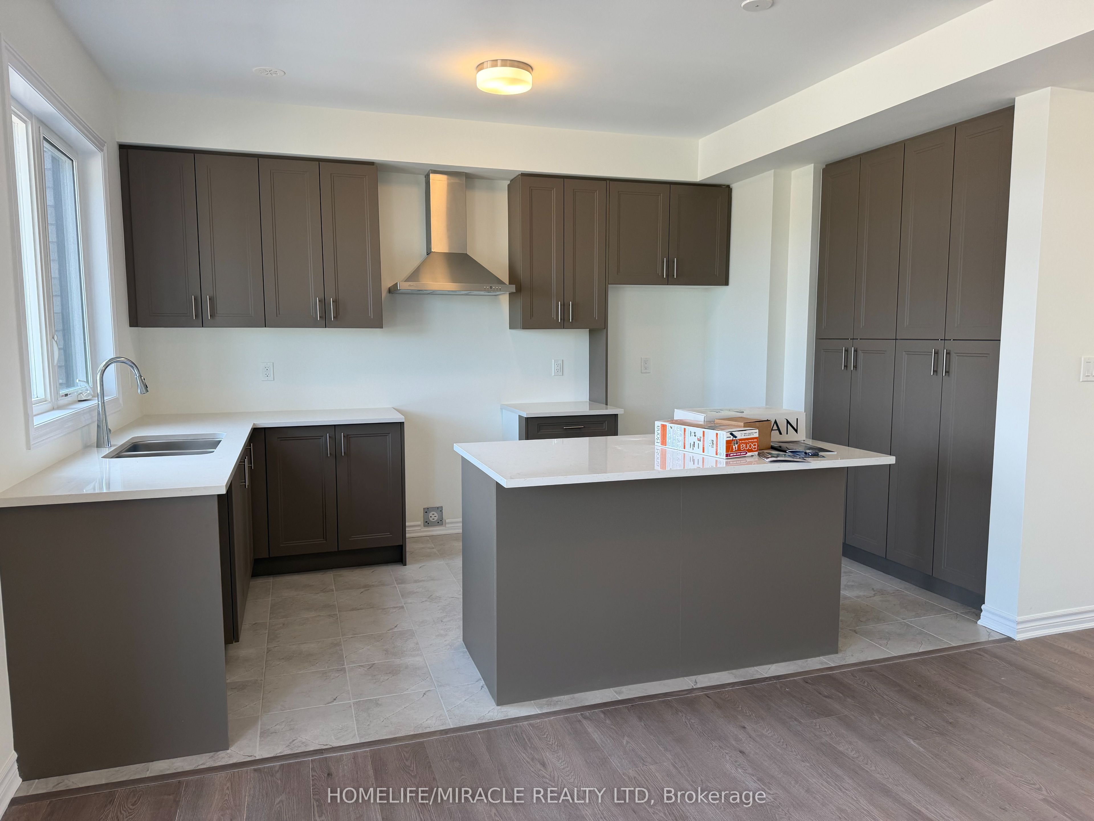 70 Thornbird Crescent, Brampton, ON K0A 0B9 photo 5