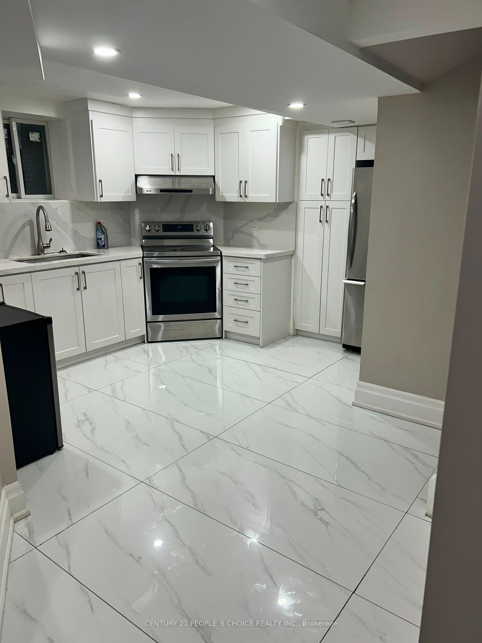 6929 Gooderham Estate Boulevard Bsmt, Mississauga, ON L5W 1B4 photo 3