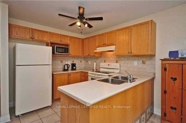 612 Caldwell Crescent, Milton, ON L9T 0H4 photo 2