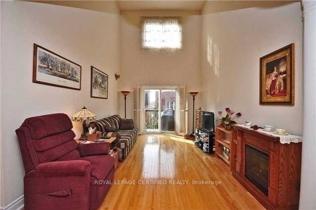 612 Caldwell Crescent, Milton, ON L9T 0H4 photo 4